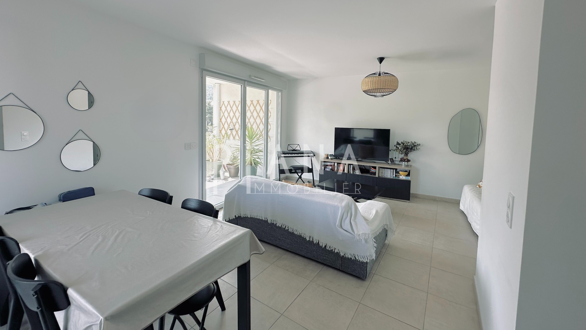 Appartement T3 vendu loué   Marseille 8ᵉ, secteur Vielle-Chapelle / Roy d’Espagne — photo 9