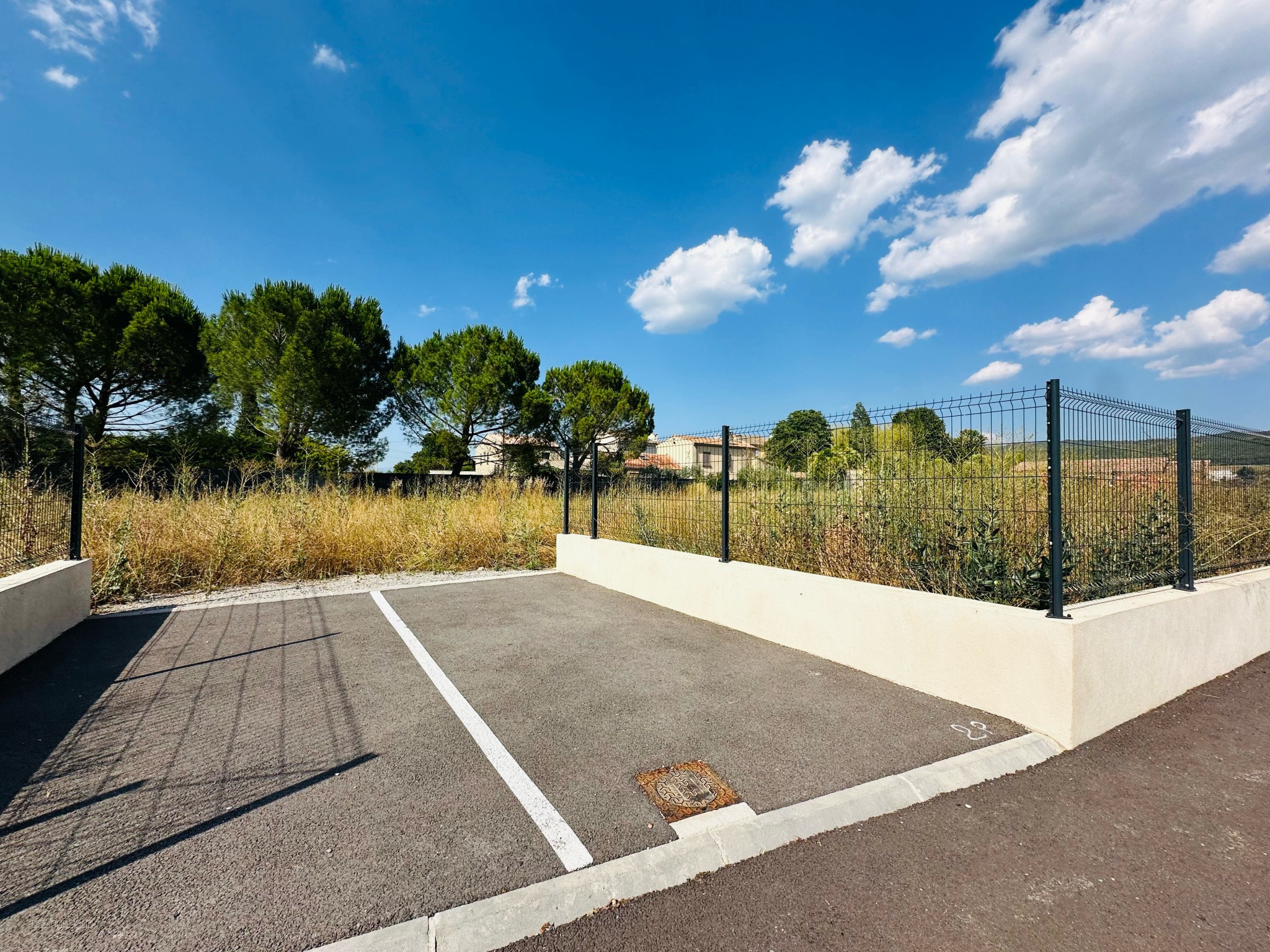Bien immobilier à vendre à Les mees, 531 m² – photo 2 sur 4