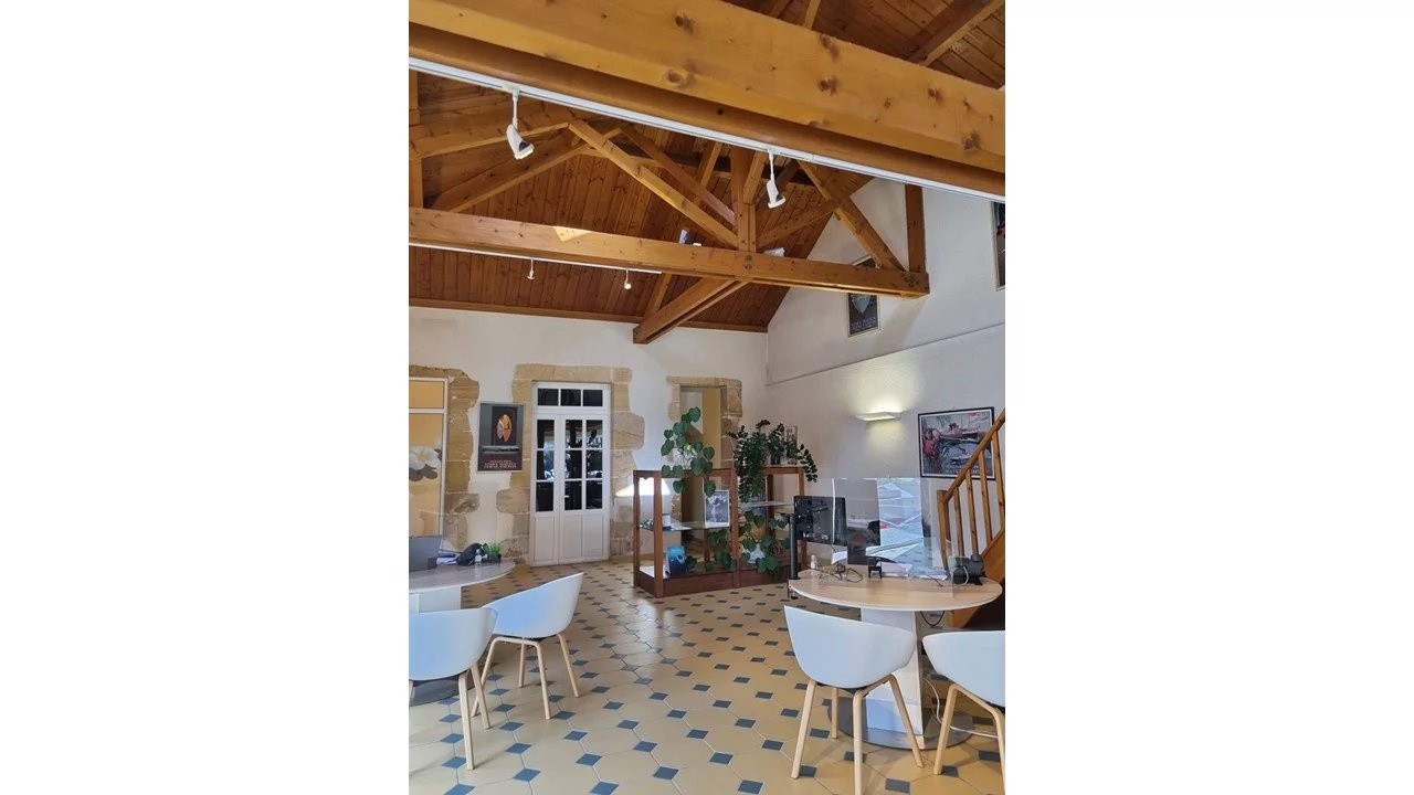 Maison à vendre à Paray le monial, 200 m², 2 pièces – photo 1 sur 9