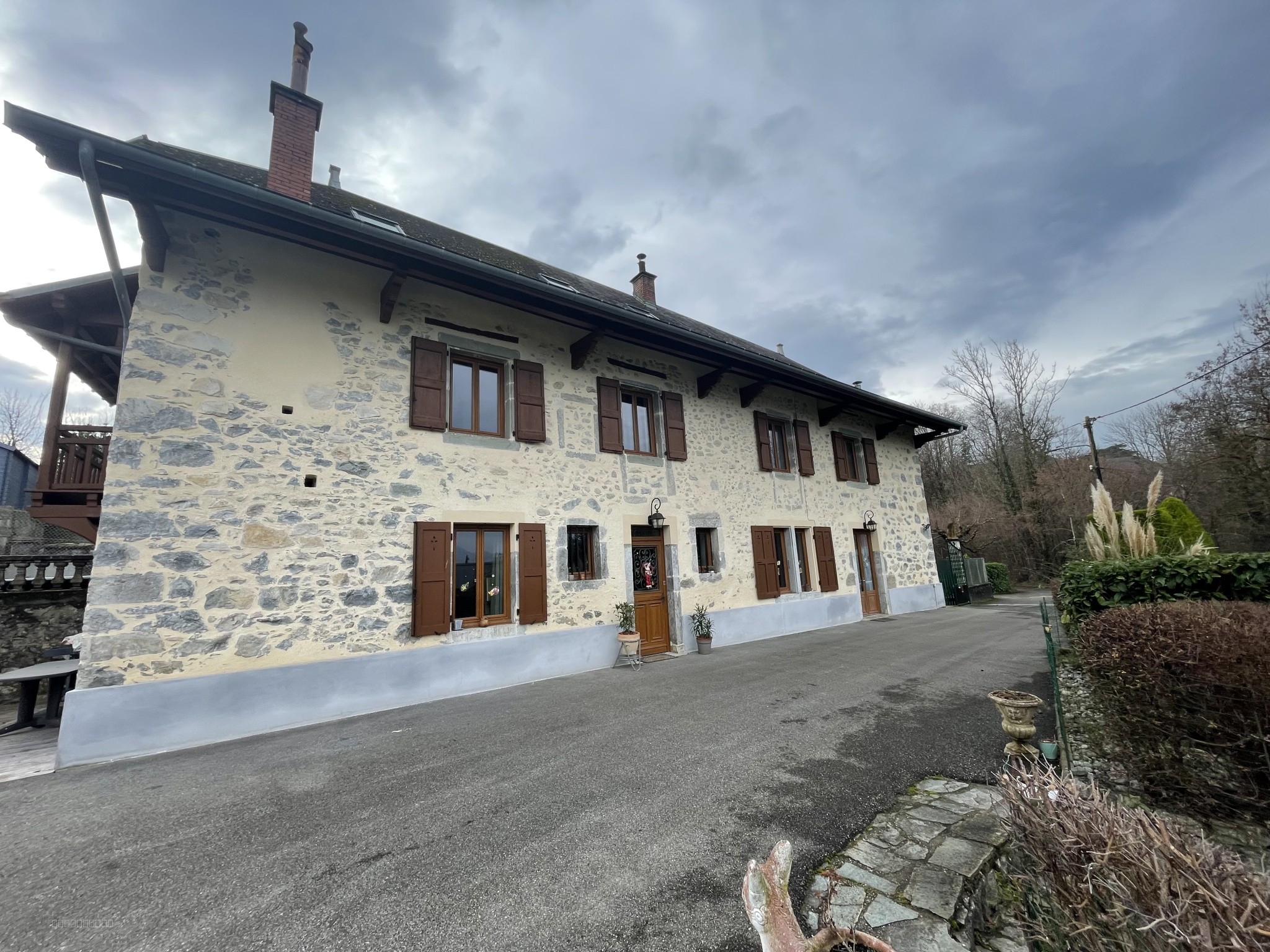 Maison à vendre à La ravoire, 200 m², 6 pièces – photo 2 sur 4