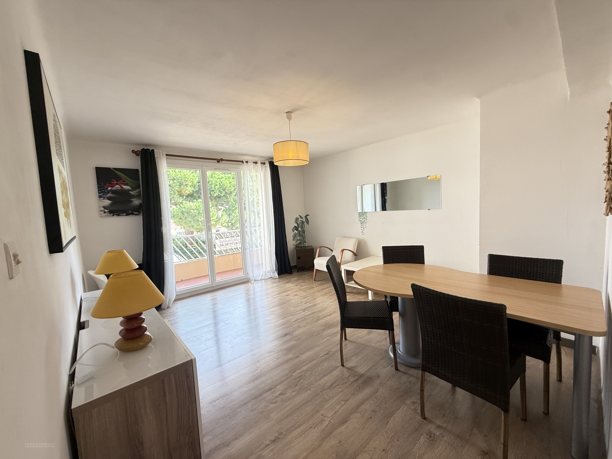 Appartement à vendre à Sanary sur mer, 63 m², 3 pièces – photo 2 sur 8