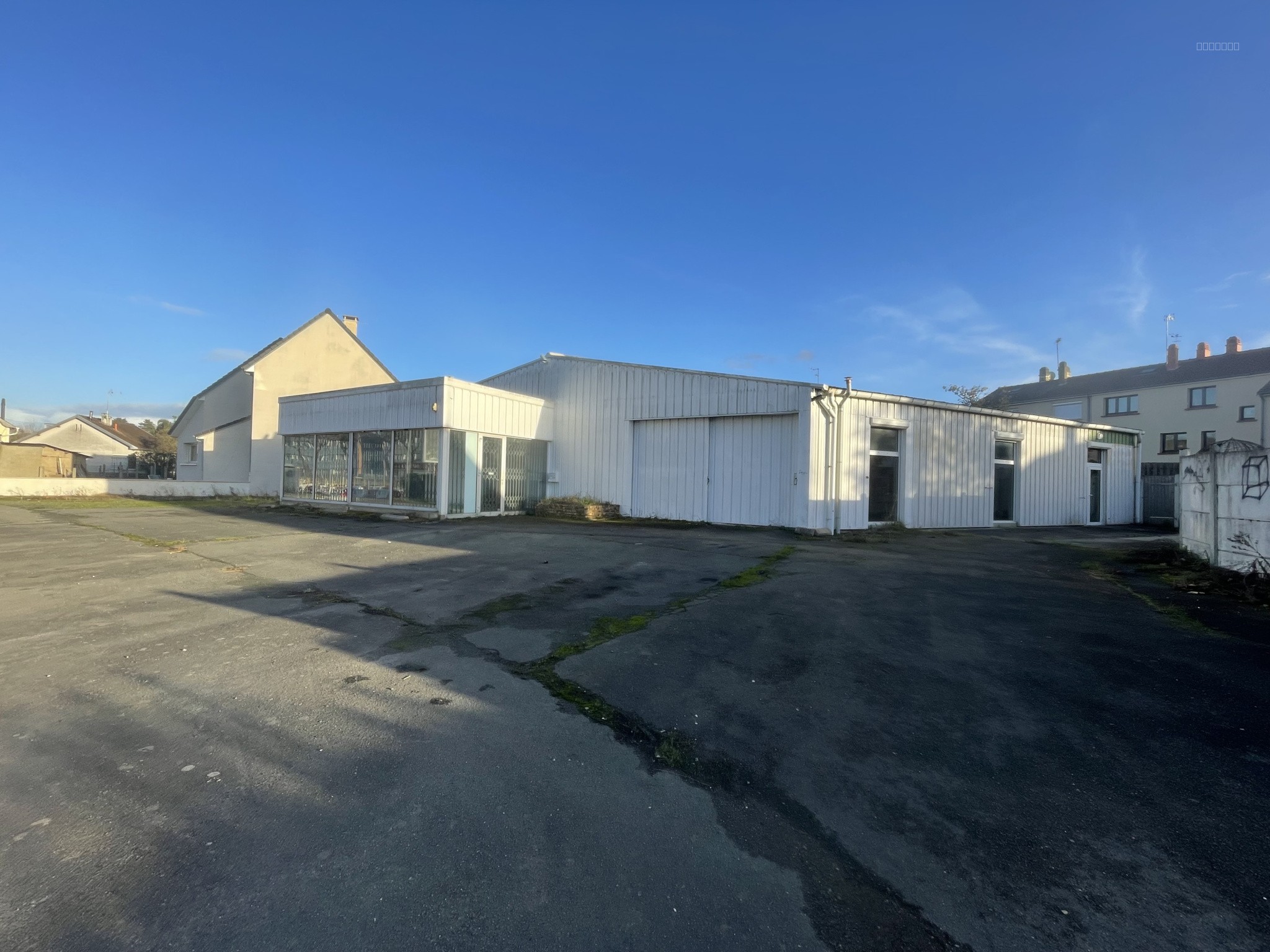 Bien immobilier à vendre à Le mans, 280 m² – photo 1 sur 8
