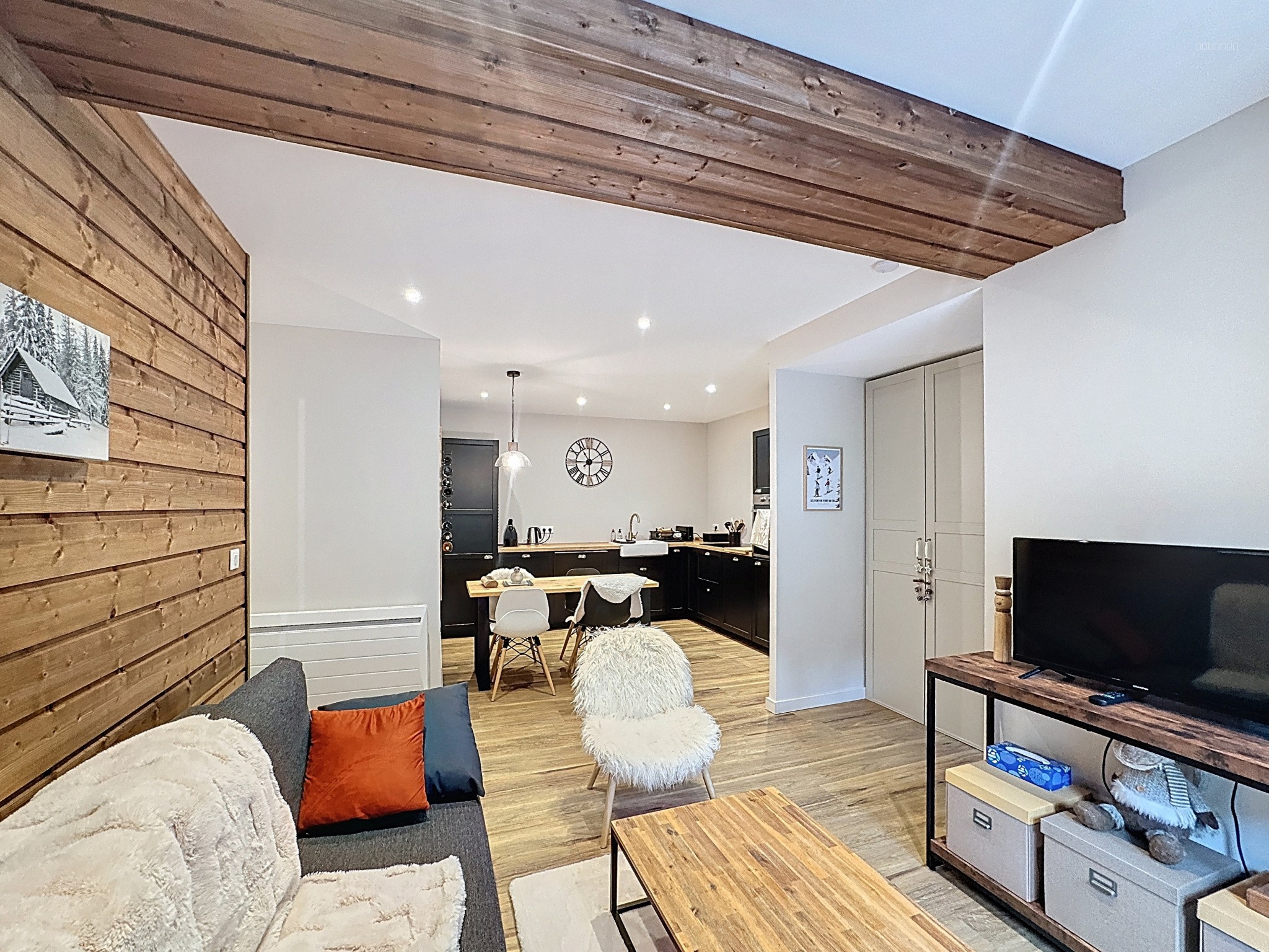 Bien immobilier à vendre à Les gets, 29 m², 2 pièces – photo 1 sur 10