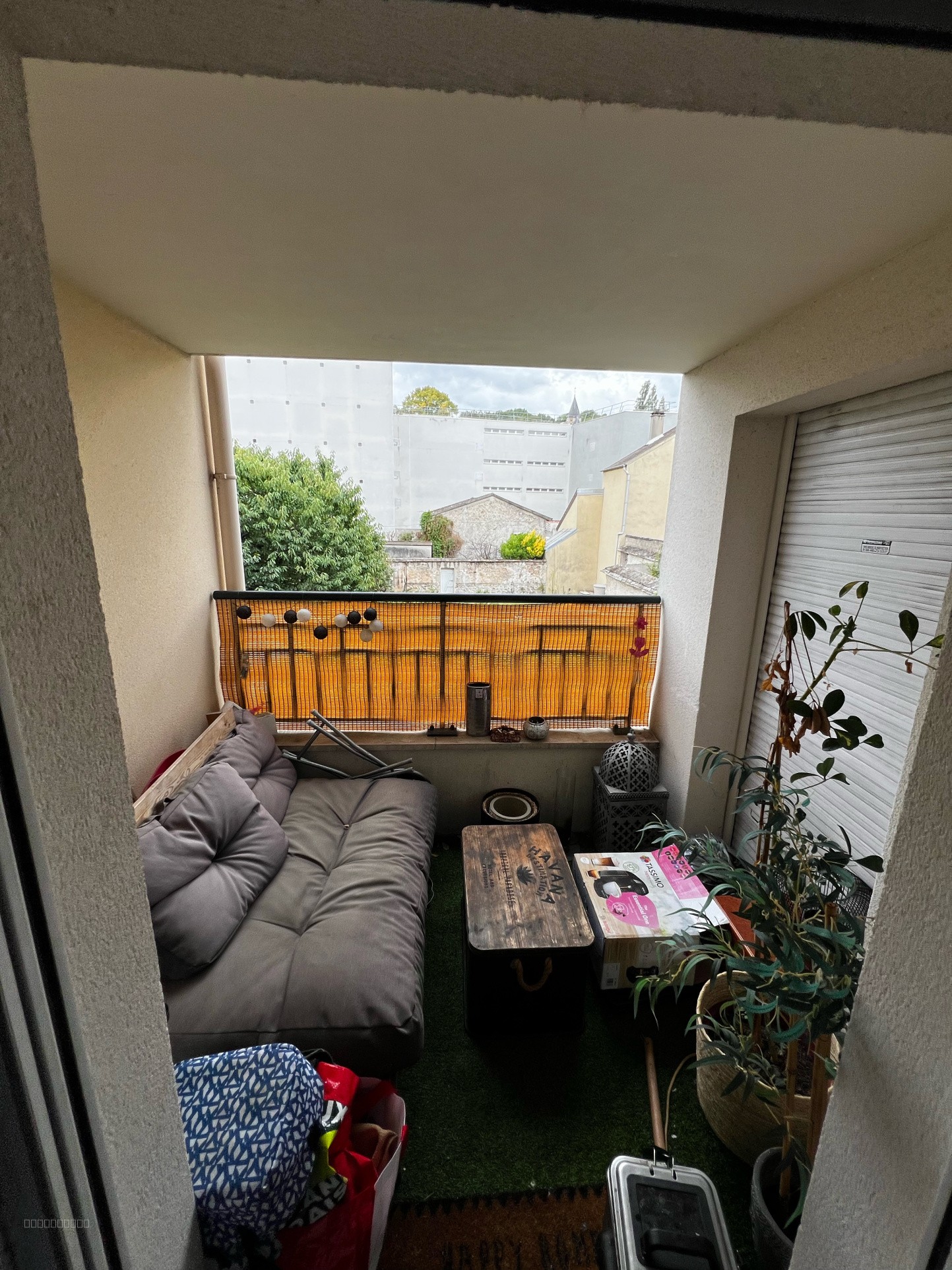 Local commercial 50 m2   Axe passant — photo 6