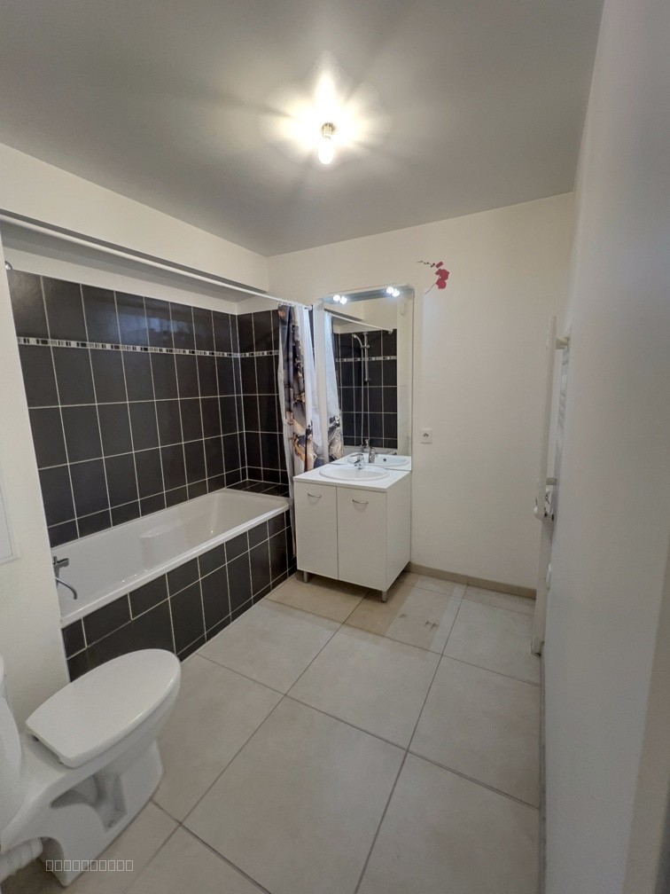 APPARTEMENT AVEC JARDIN PRIVATIF   RÉSIDENCE RÉCENTE & SÉCURISÉE — photo 8