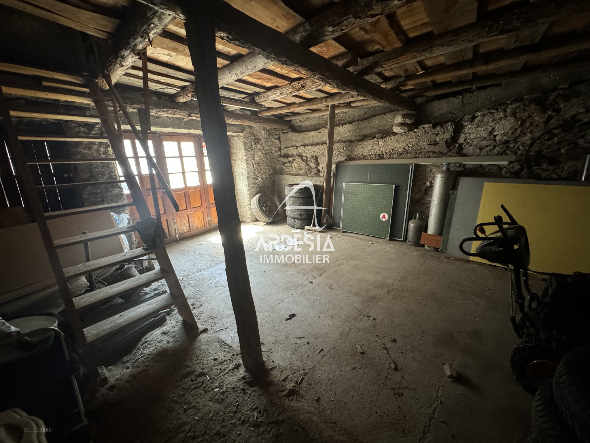 Bien immobilier à vendre à Bramans, 74 m², 2 pièces – photo 2 sur 4