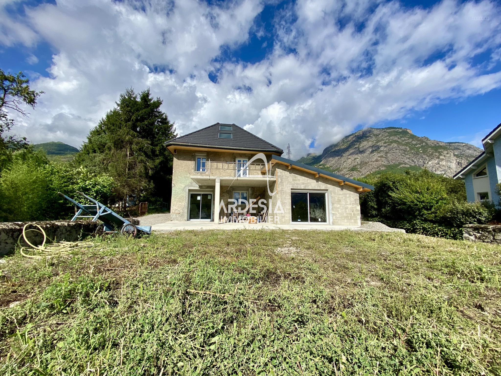 Maison à vendre à St jean de maurienne, 123 m², 4 pièces – photo 1 sur 20
