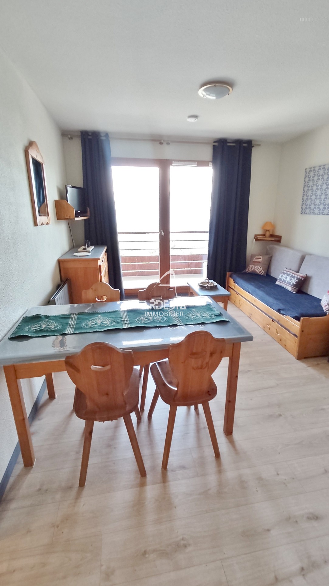 Appartement à vendre à Le corbier, 867 m², 2 pièces – photo 3 sur 8