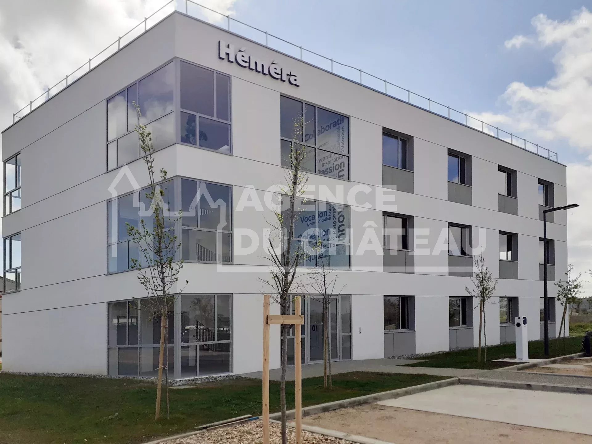 Bien immobilier à louer à Muret, 233 m² – photo 1 sur 6