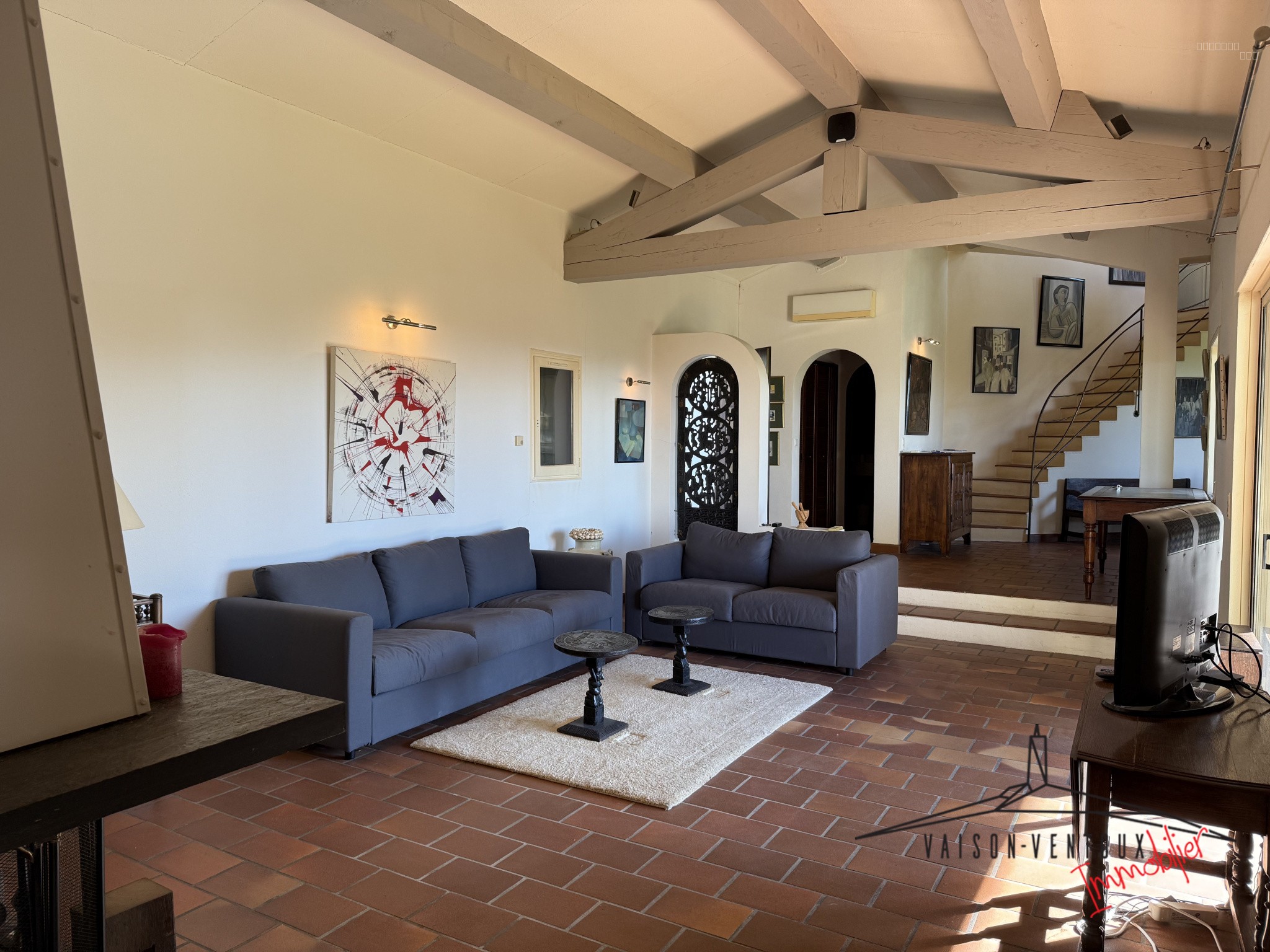 Villa contemporaine avec piscine et vue exceptionnelle — photo 11