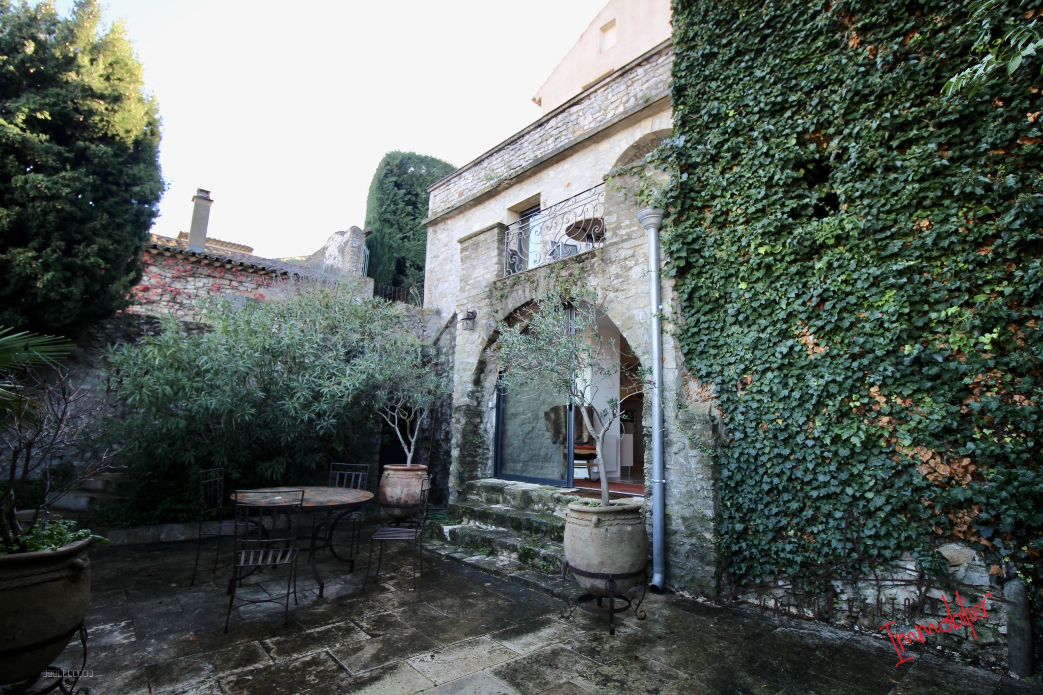 Bien immobilier à vendre à Vaison la romaine, 24 m², 6 pièces – photo 2 sur 20