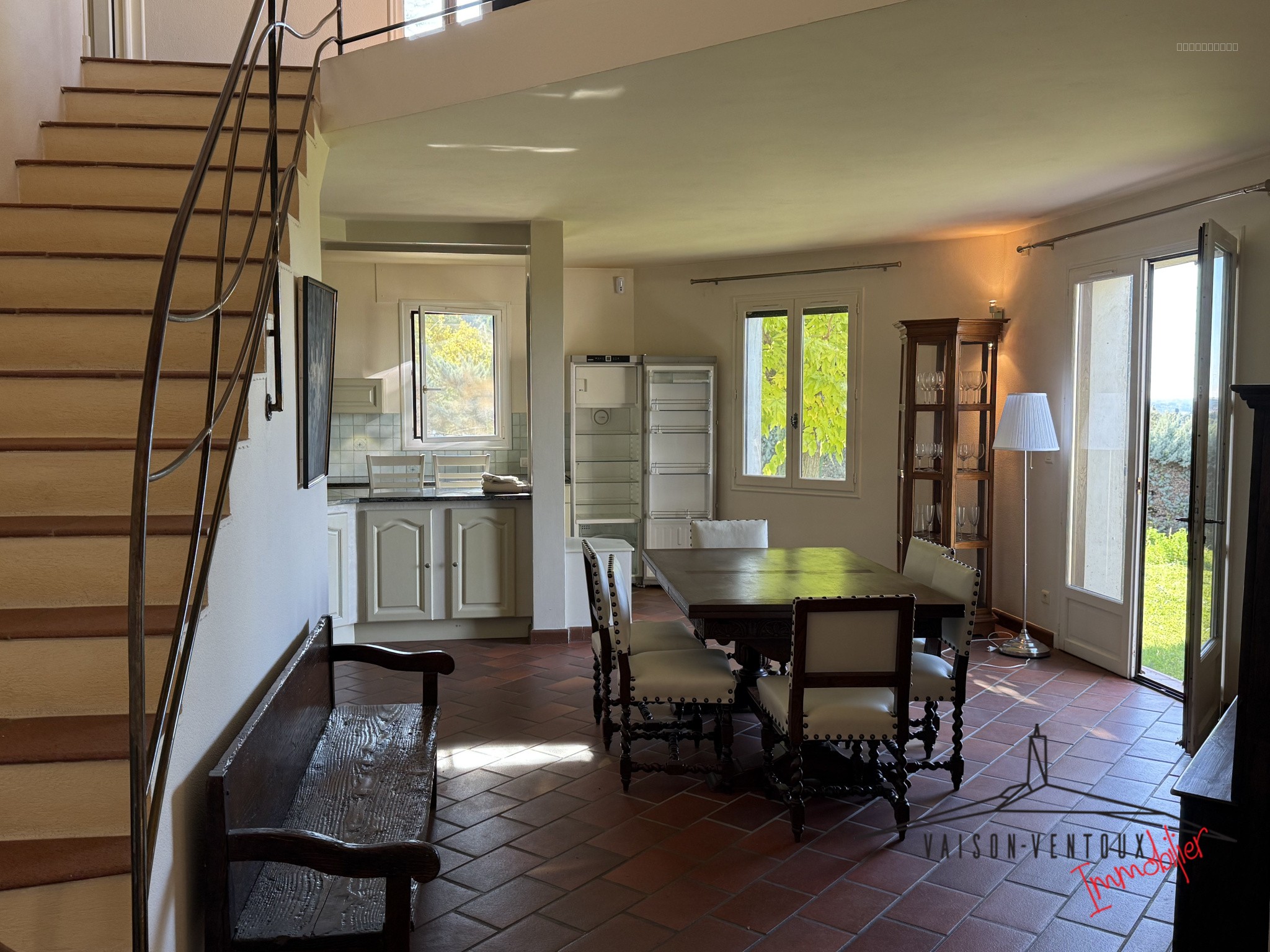 Villa contemporaine avec piscine et vue exceptionnelle — photo 13