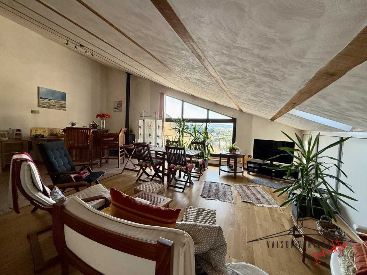 Bien immobilier à vendre à Nyons, 128 m², 6 pièces – photo 2 sur 20