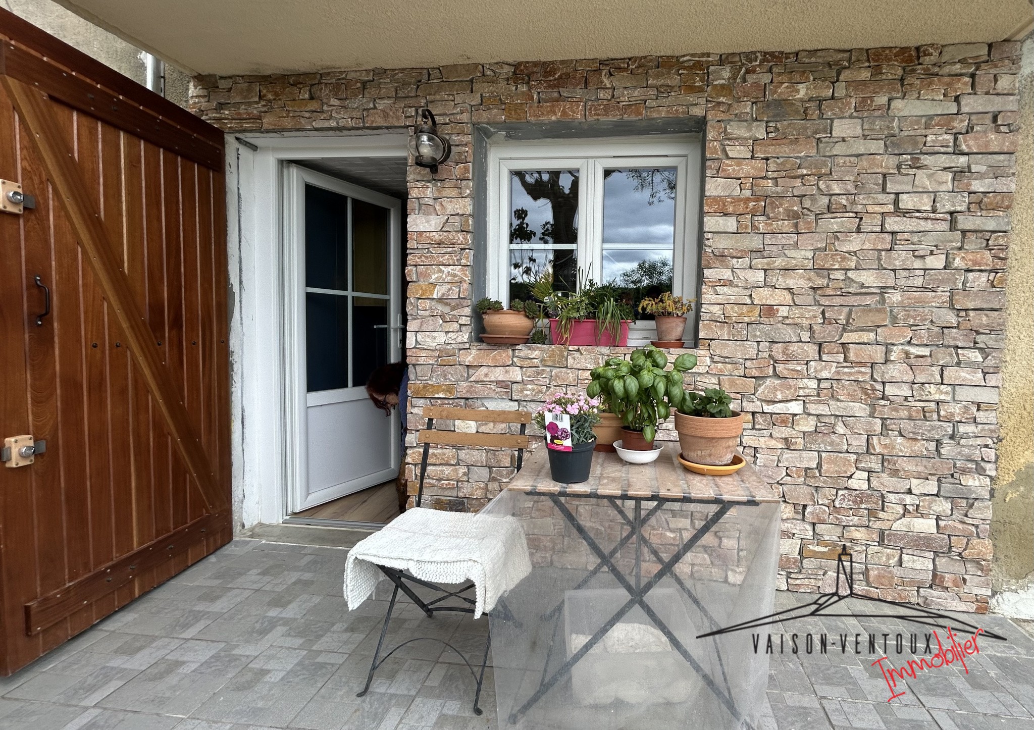 Bien immobilier à vendre à Malaucene, 38 m², 1 pièce – photo 1 sur 8