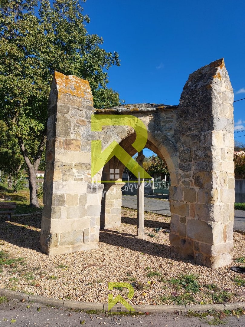Maison à vendre à Pieusse, 204 m², 5 pièces – photo 1 sur 9