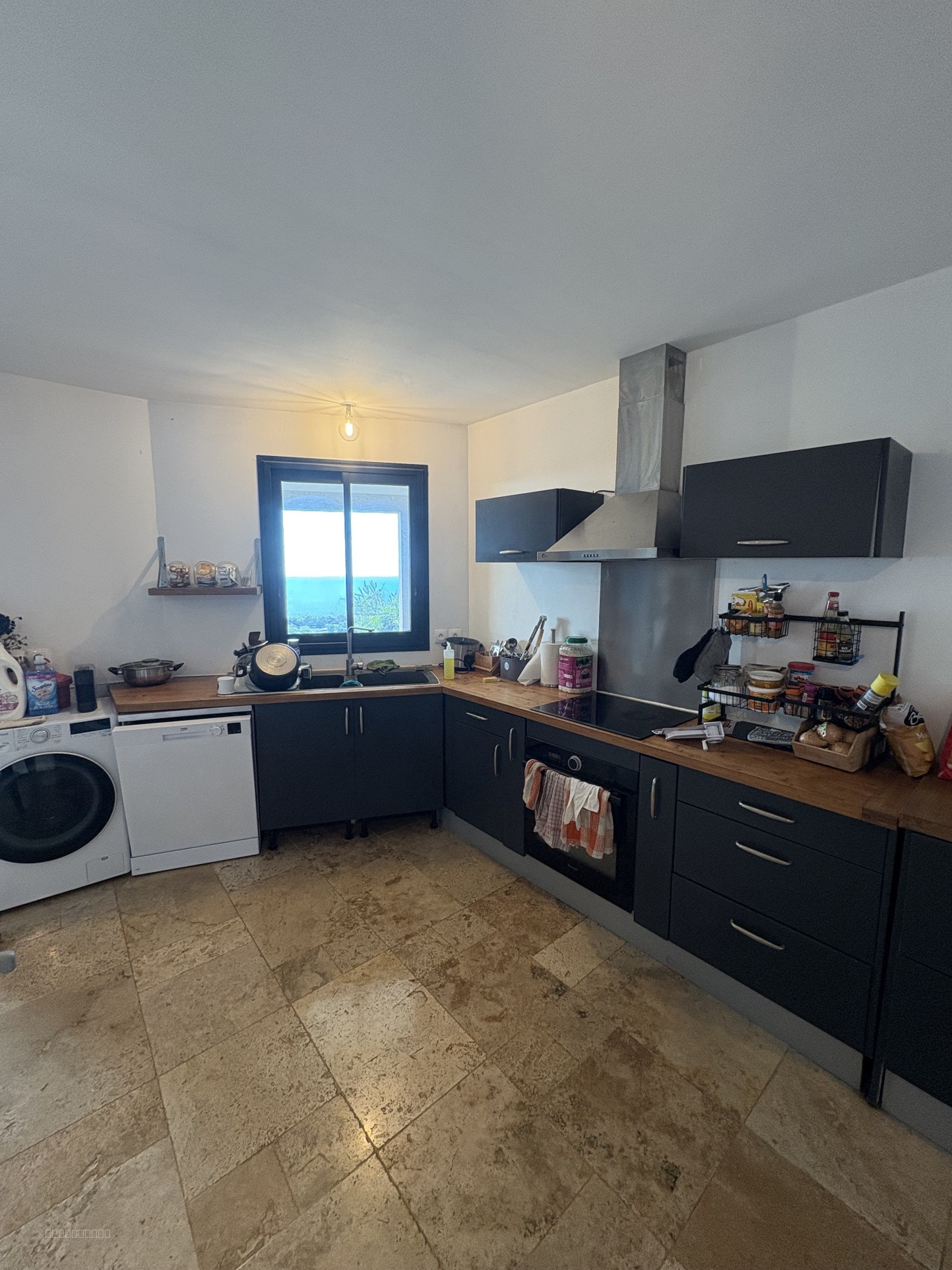Immeuble à vendre à St paul, 290 m² – photo 2 sur 13