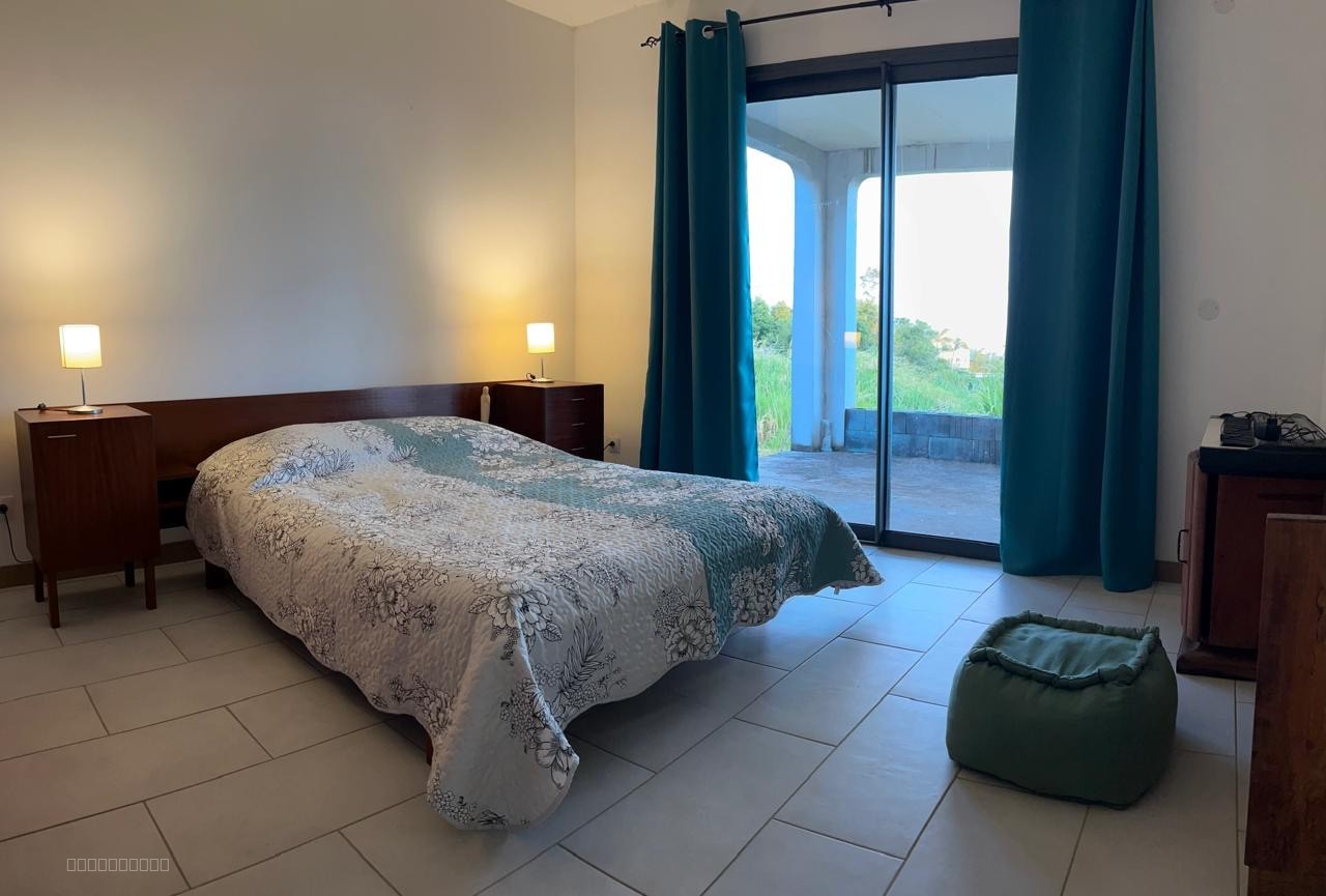 Maison 4 chambres-Les Lianes Saint-Joseph — photo 10