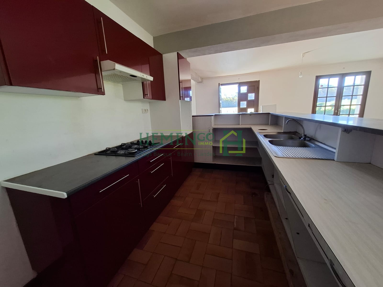Bien immobilier à vendre à Charre, 1 450 m², 4 pièces – photo 3 sur 12