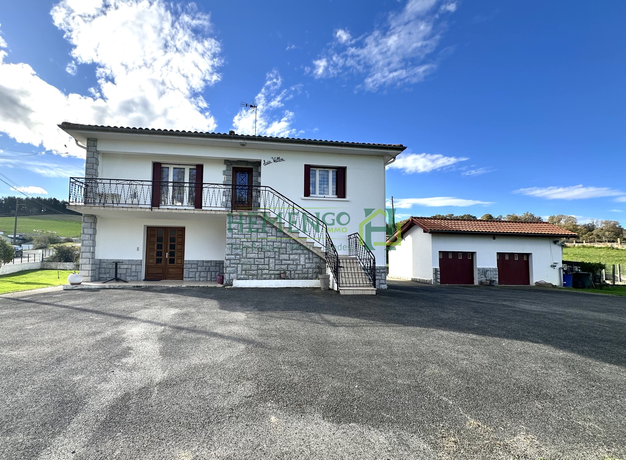 Maison à vendre à St palais, 22,32 m², 7 pièces – photo 2 sur 13