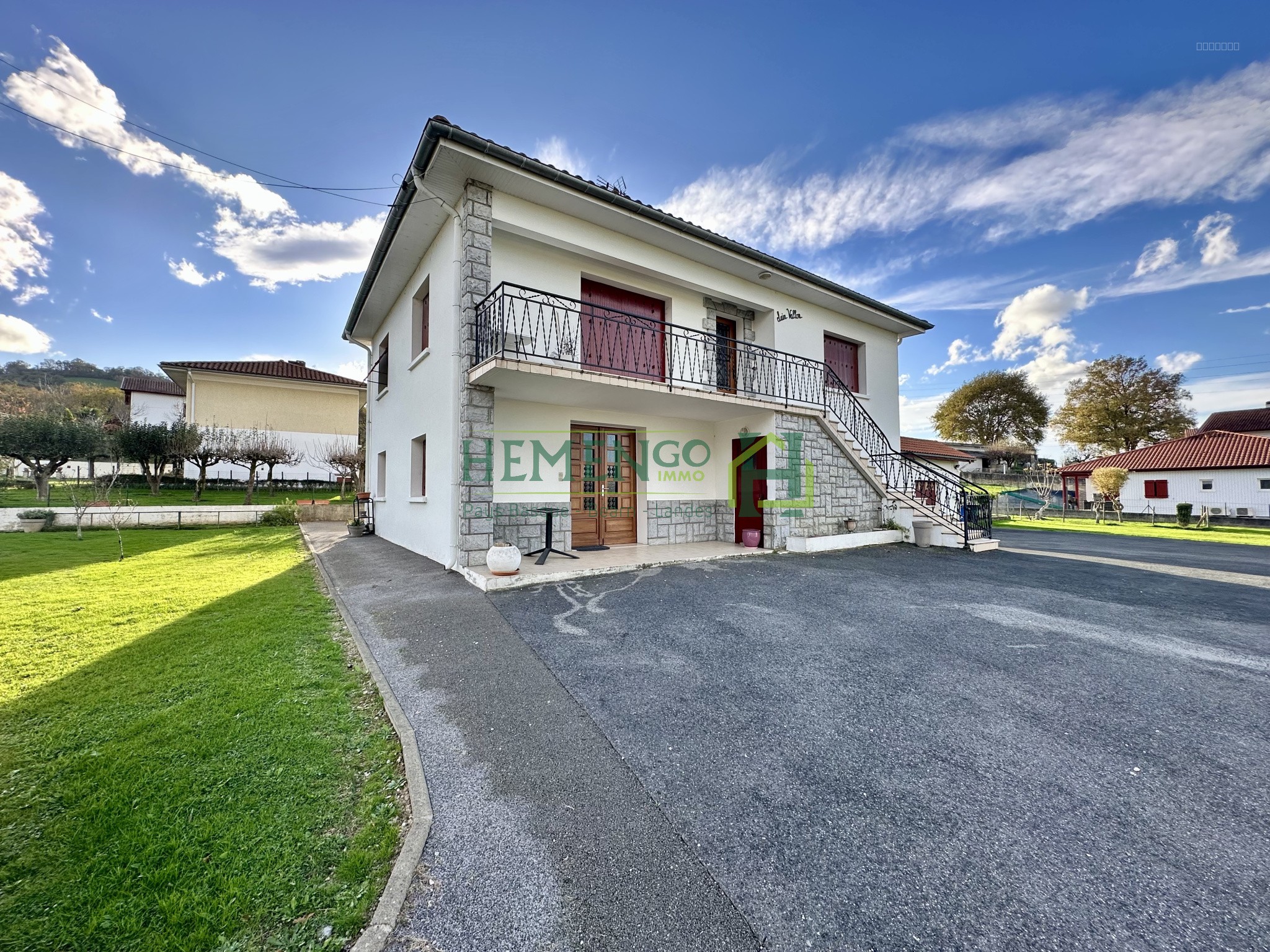 Maison à vendre à St palais, 22,32 m², 7 pièces – photo 1 sur 13