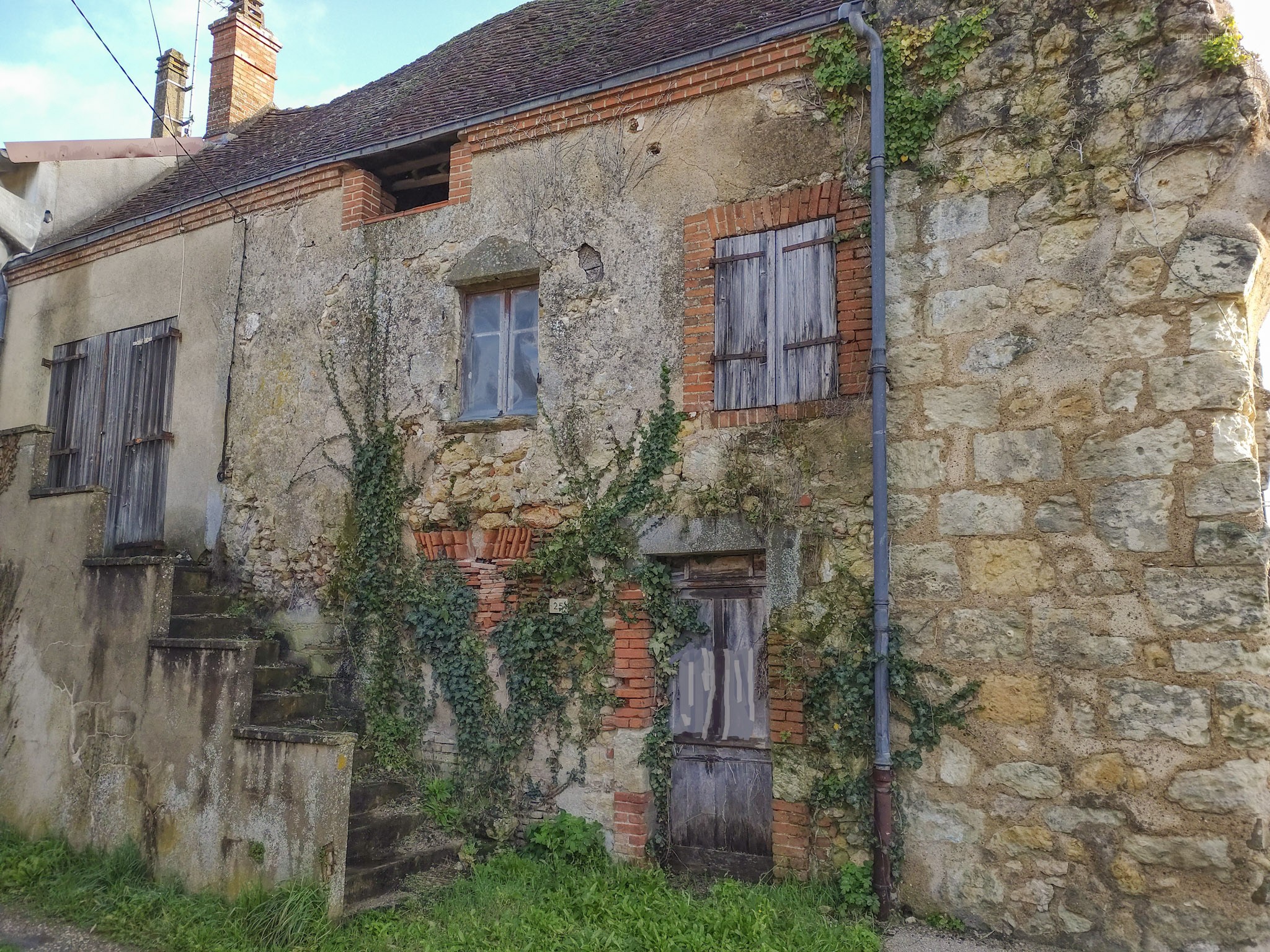 Maison à vendre à Mennetou sur cher, 32 m², 5 pièces – photo 1 sur 6
