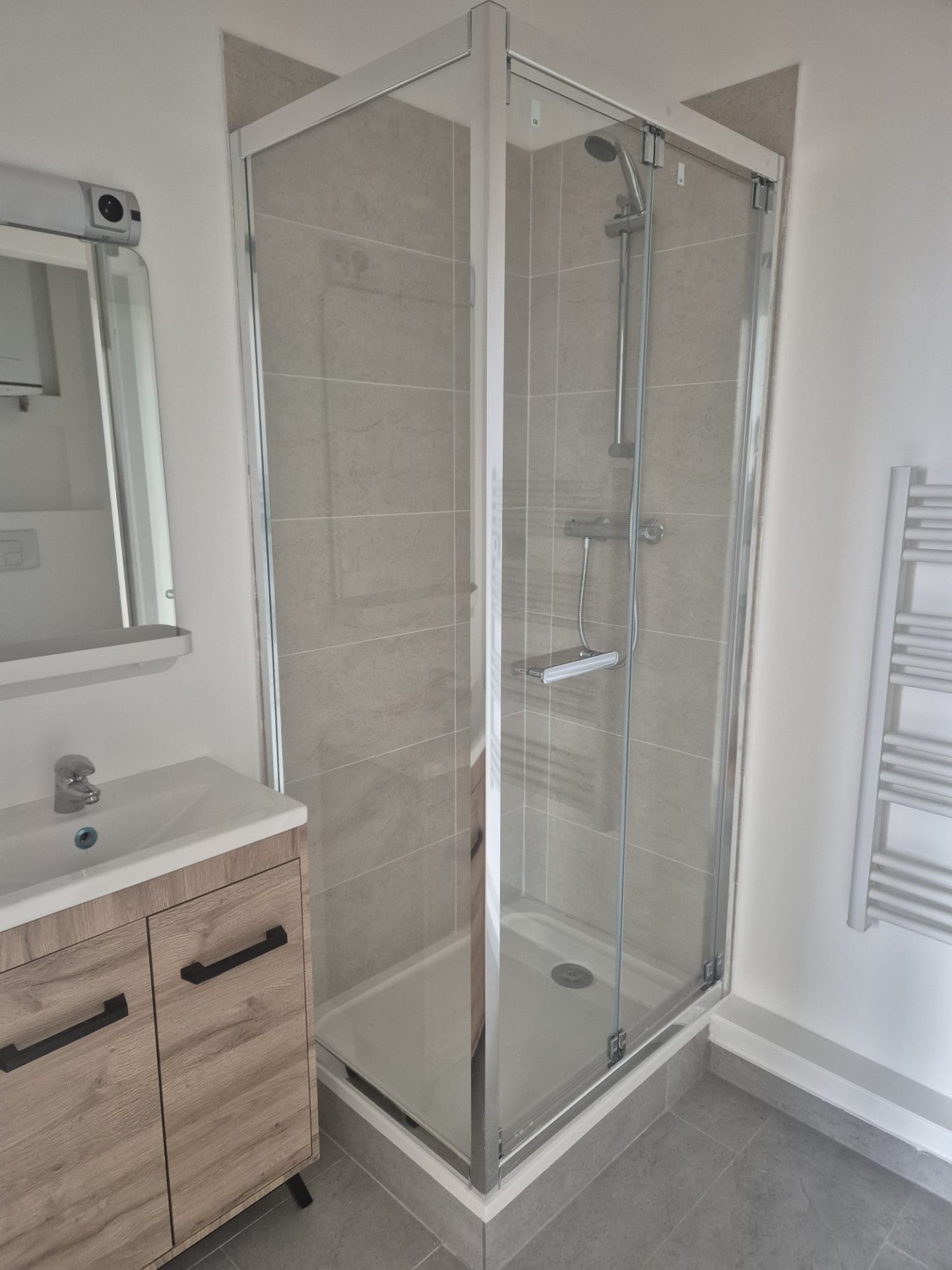 BASTILLE 75011 - STUDIO 25.54 m2 refait à neuf — photo 5