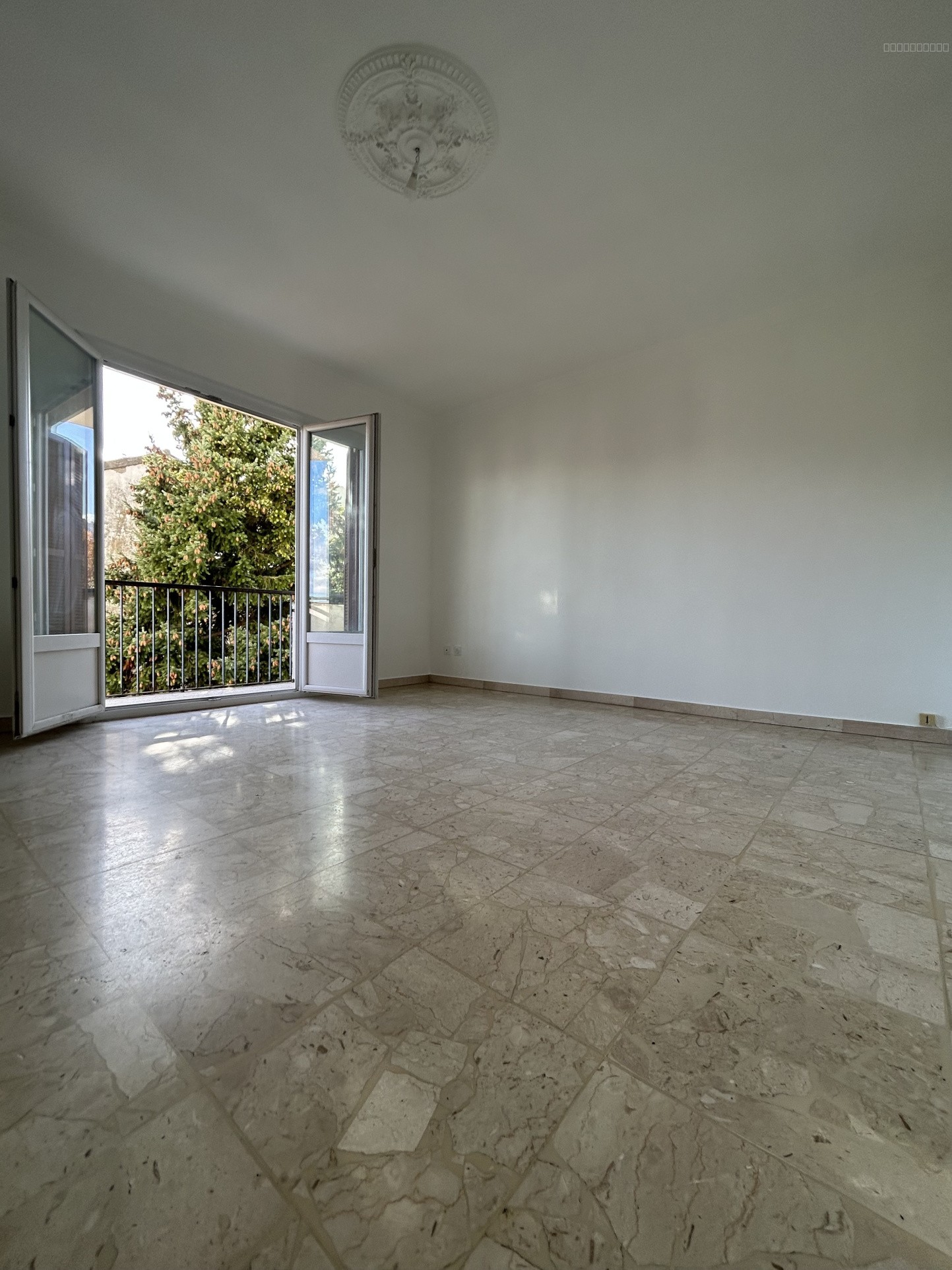 Appartement à louer à Corte, 68,65 m², 3 pièces – photo 1 sur 8