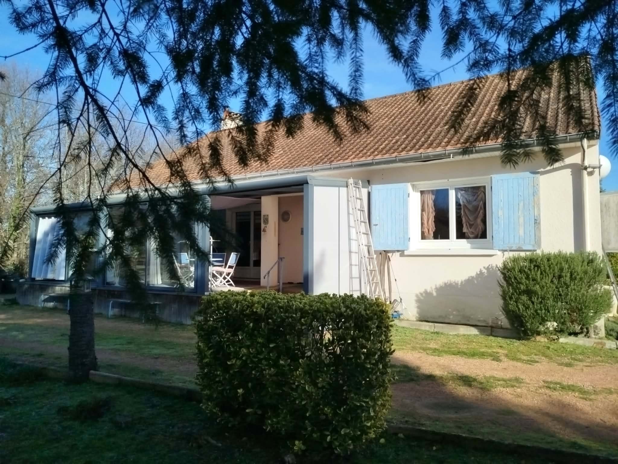 Maison à vendre à Serbannes, 20 m², 4 pièces – photo 1 sur 8
