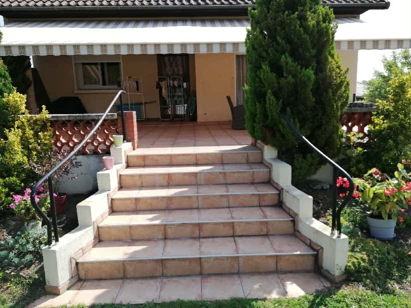 Maison à vendre à Abrest, 1 135 m², 4 pièces – photo 1 sur 12