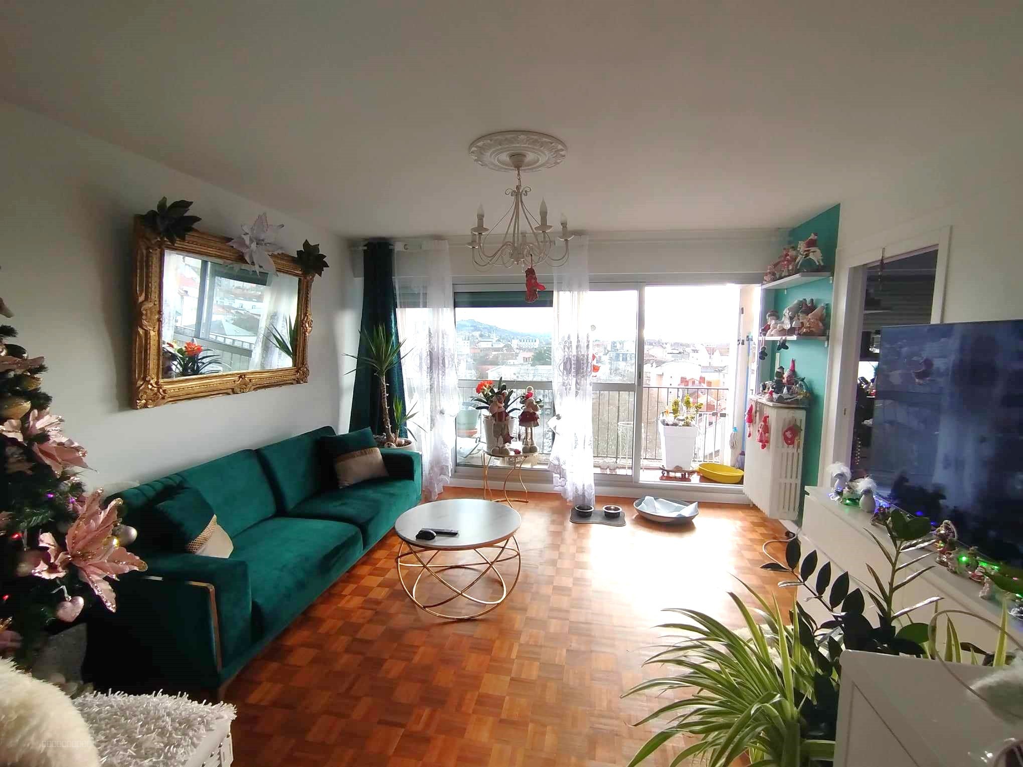 Appartement à vendre à Vichy, 390 m², 3 pièces – photo 2 sur 9