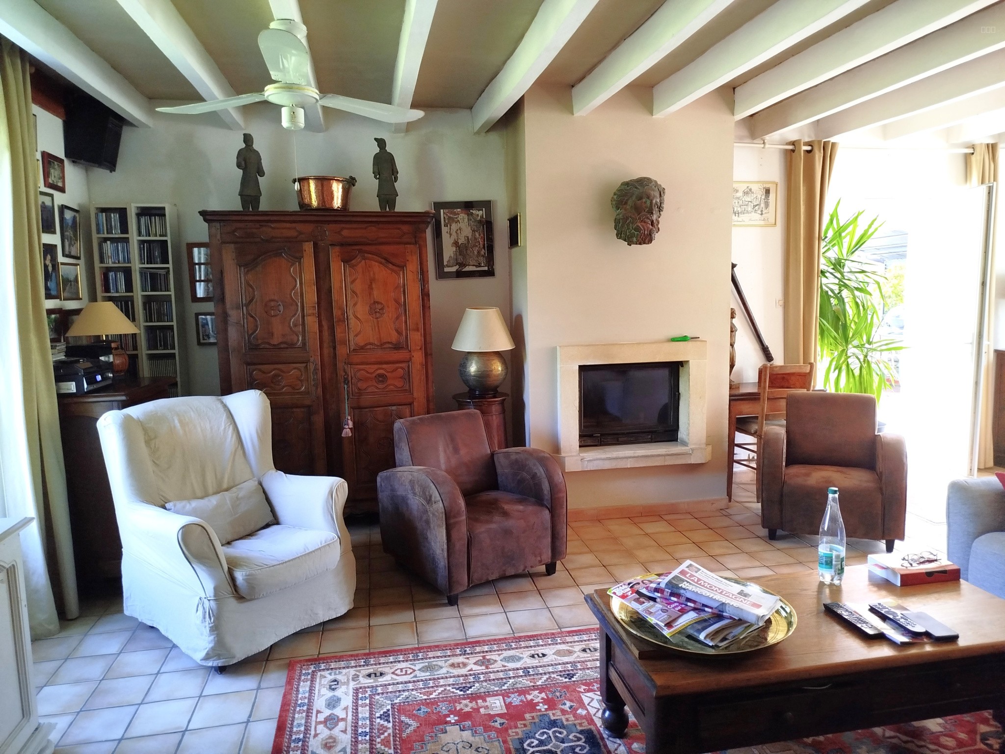 Maison à vendre à Brugheas, 580 m², 5 pièces – photo 3 sur 16
