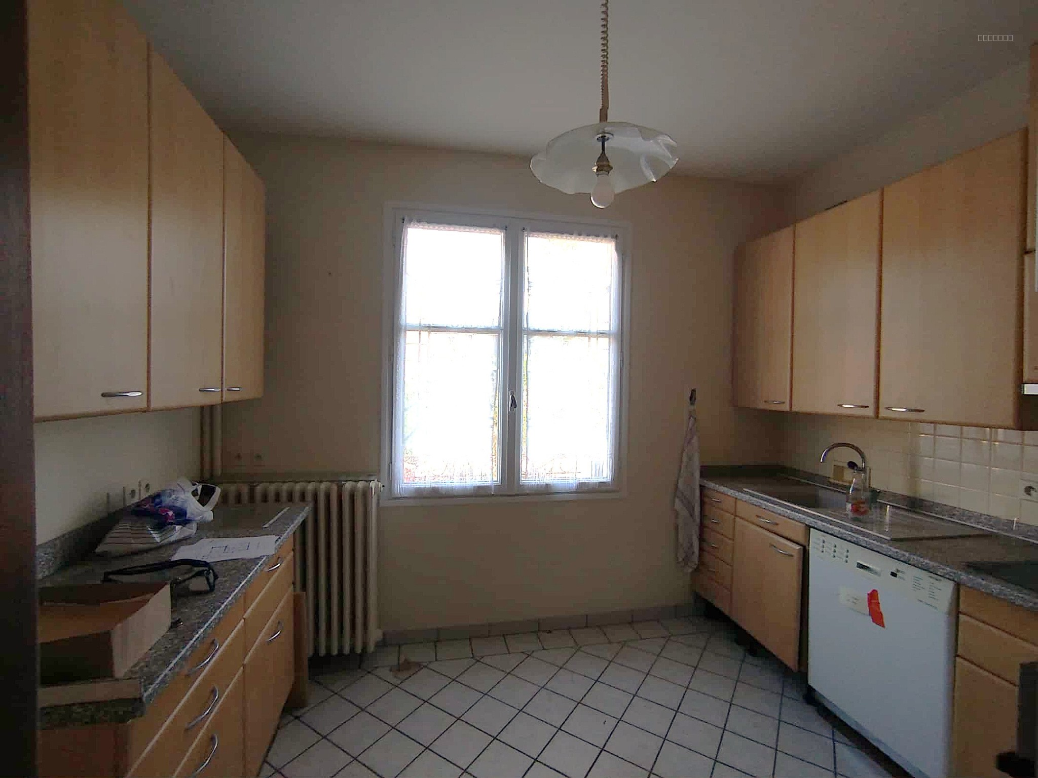 Maison à vendre à Creuzier le vieux, 641 m², 6 pièces – photo 3 sur 13