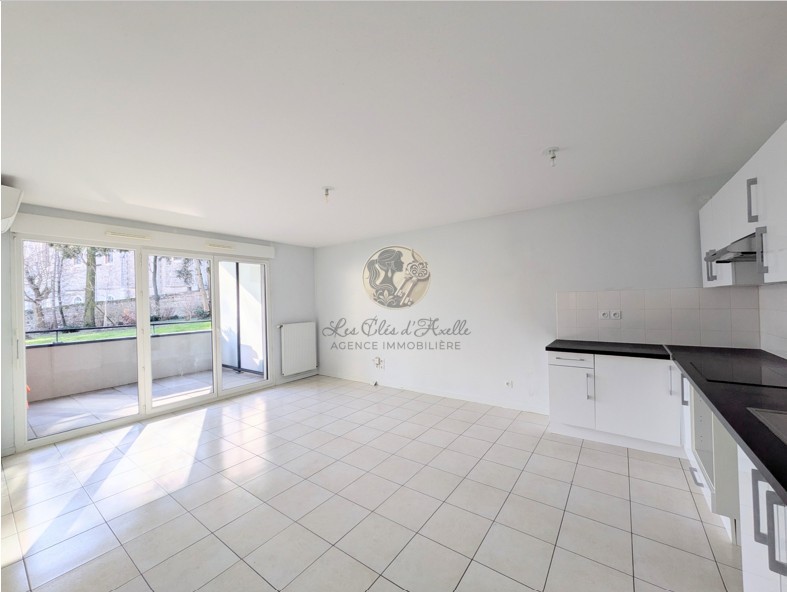 Appartement T3 avec terrasse et verdure au cœur de Saint-Genis-Laval   Résidence Harmonie Nature de 2016 — photo 8