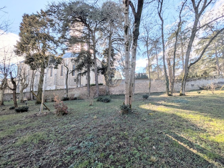 Appartement T3 avec terrasse et verdure au cœur de Saint-Genis-Laval   Résidence Harmonie Nature de 2016 — photo 3