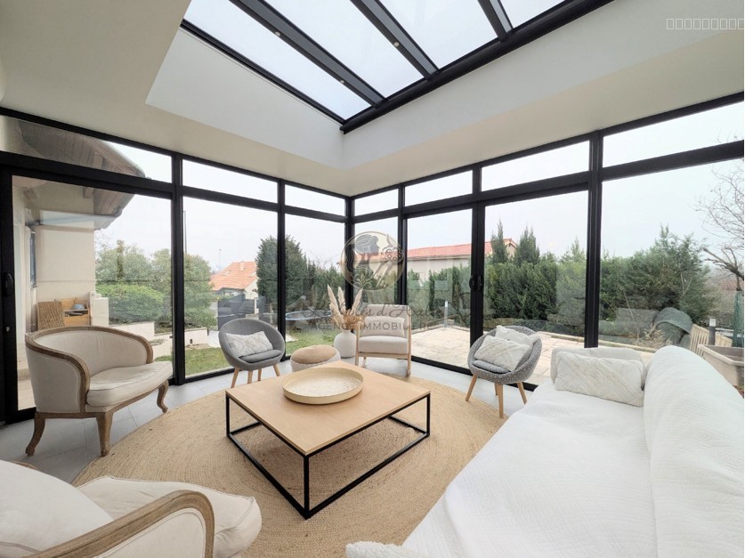 Maison à vendre à Irigny, 50 m², 6 pièces – photo 1 sur 20