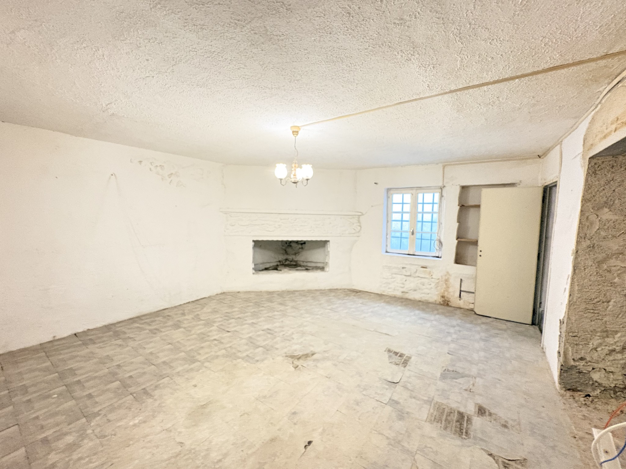 Bien immobilier à vendre à La calmette, 19,35 m², 4 pièces – photo 1 sur 15