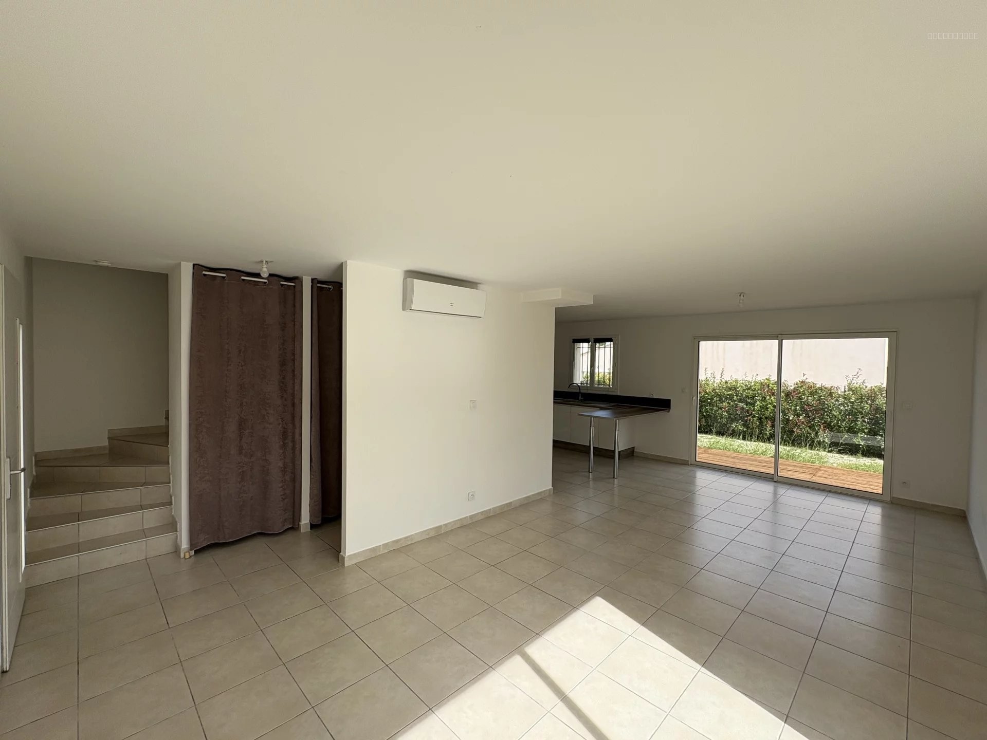 VILLA T4 2015 AVEC GARAGE — photo 3