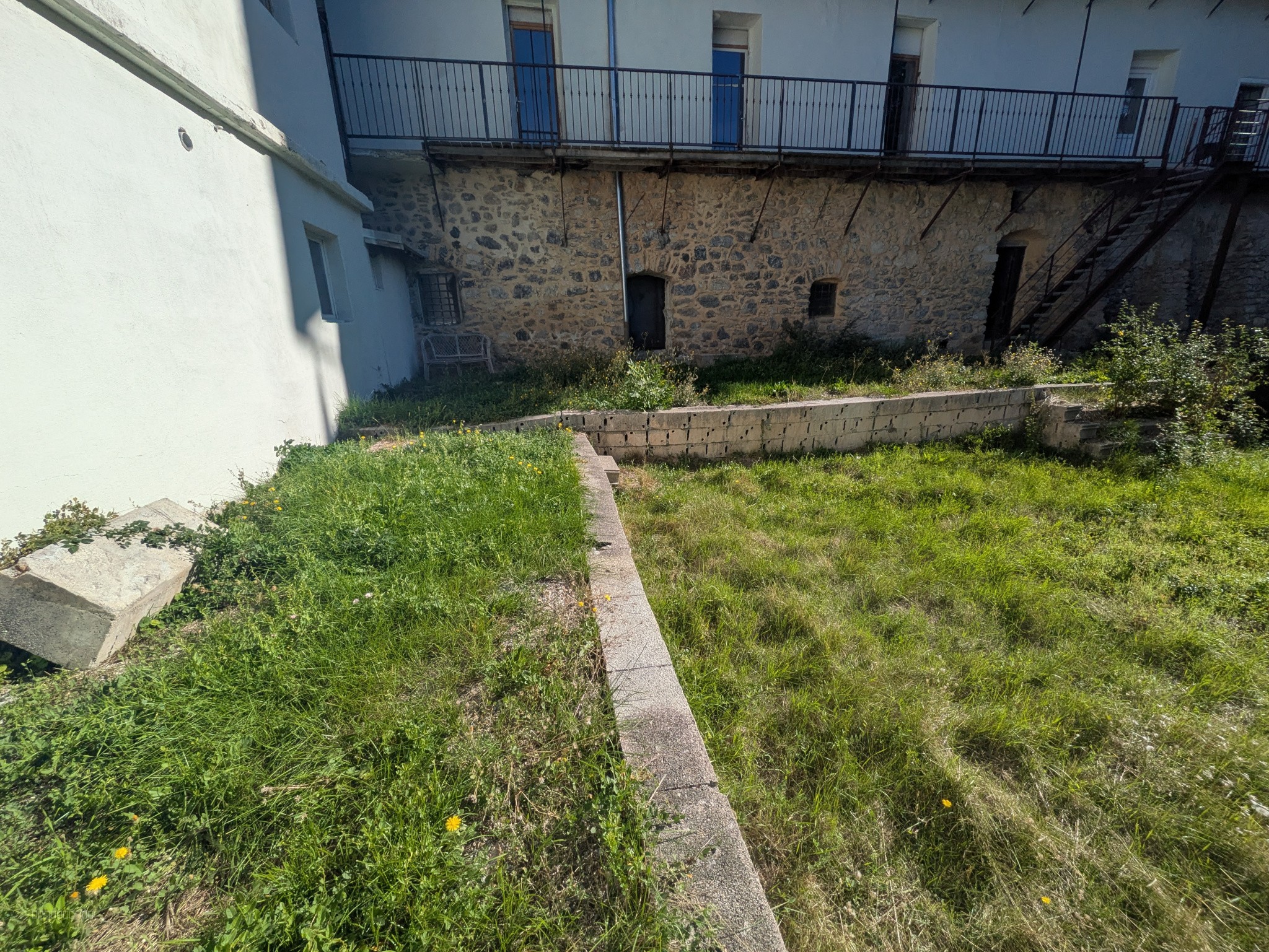 SAINT CHAPTES 4 CHAMBRES SUR 560M2 DE TERRAIN AVEC PISCINE — photo 14