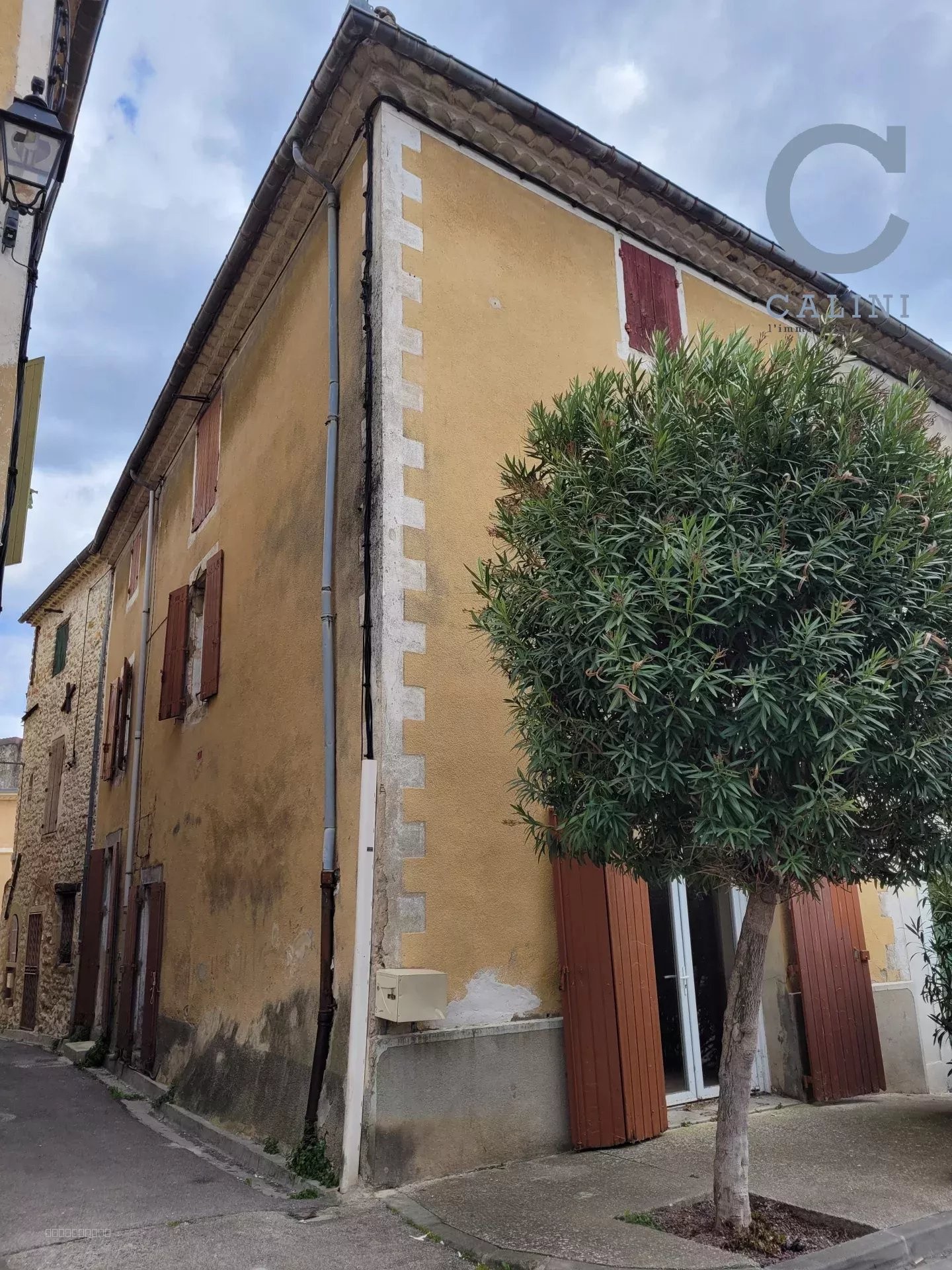 MAISON DE VILLAGE ST GENIES DE MALGOIRES — photo 12
