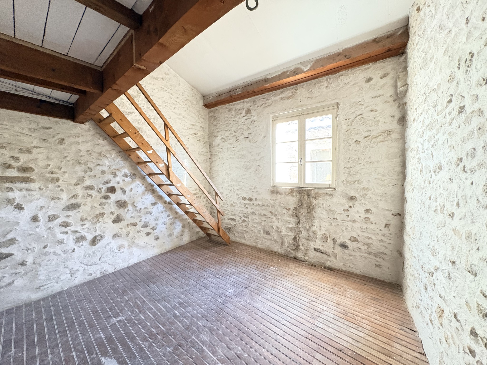 Bien immobilier à vendre à La calmette, 19,35 m², 4 pièces – photo 3 sur 15