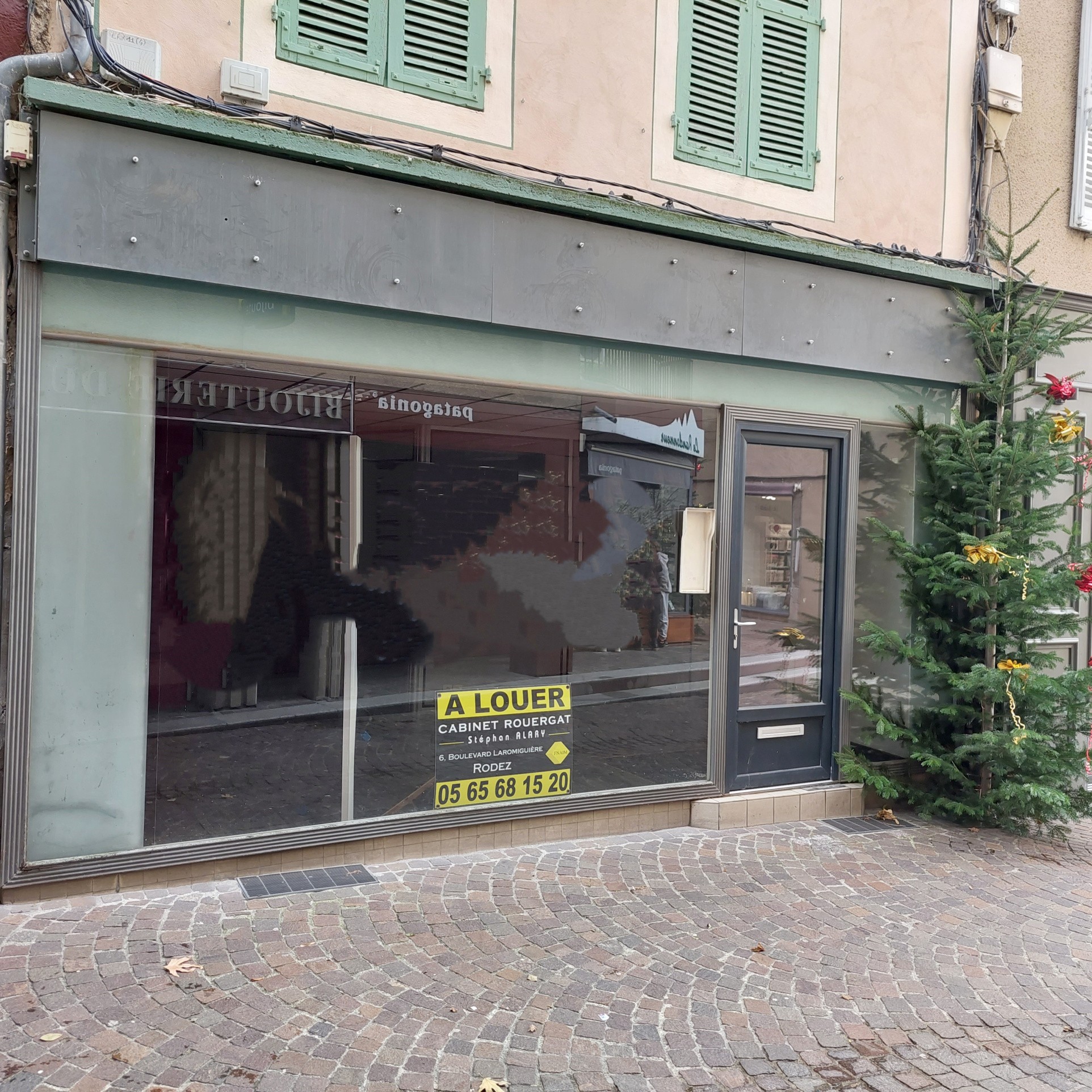 Local commercial à louer à Rodez, 45 m² – photo 1 sur 6