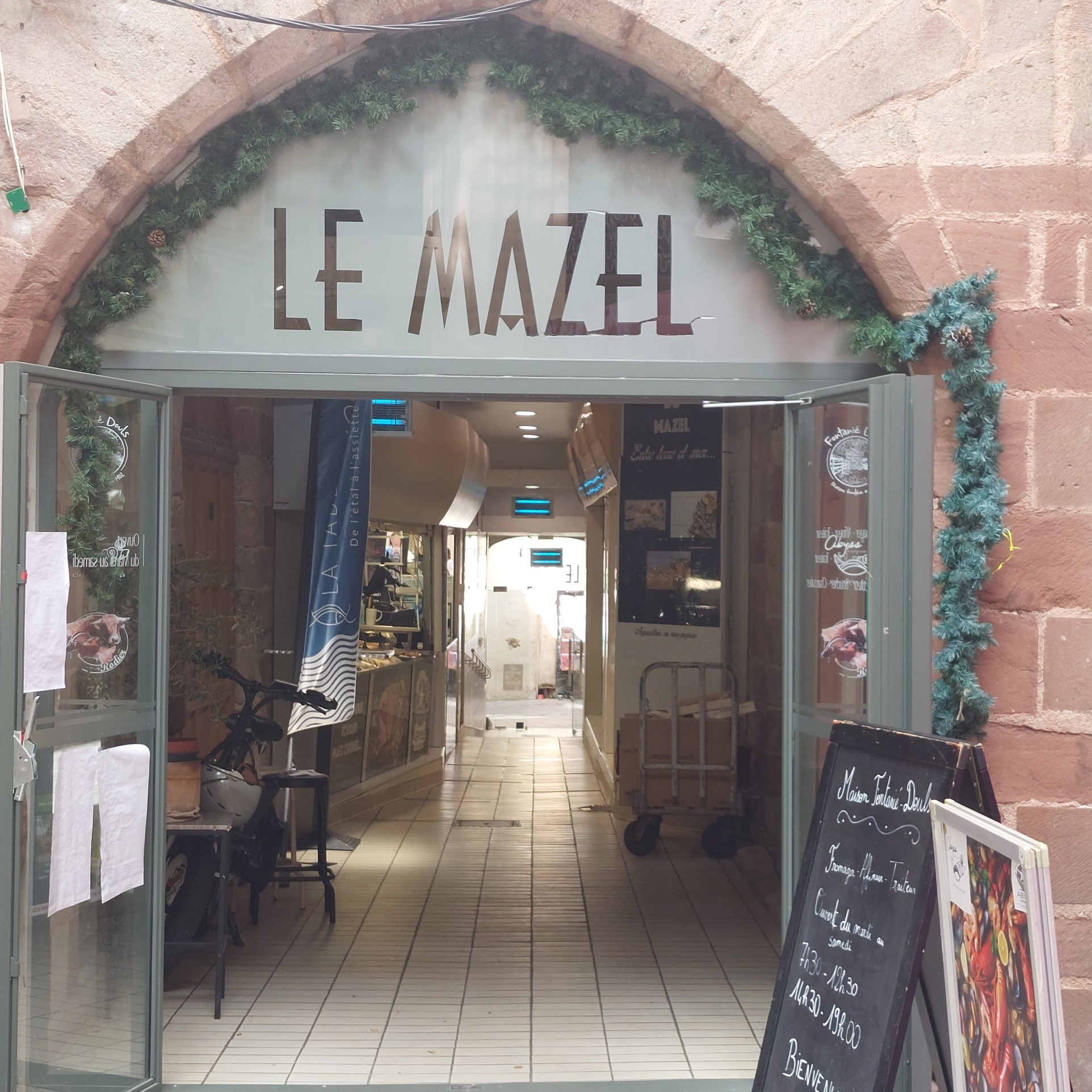 Local commercial à louer à Rodez, 34 m² – photo 1 sur 1