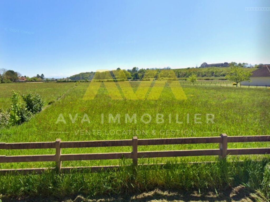 Bien immobilier à vendre à Viellenave de navarrenx, 1 050 m² – photo 1 sur 5