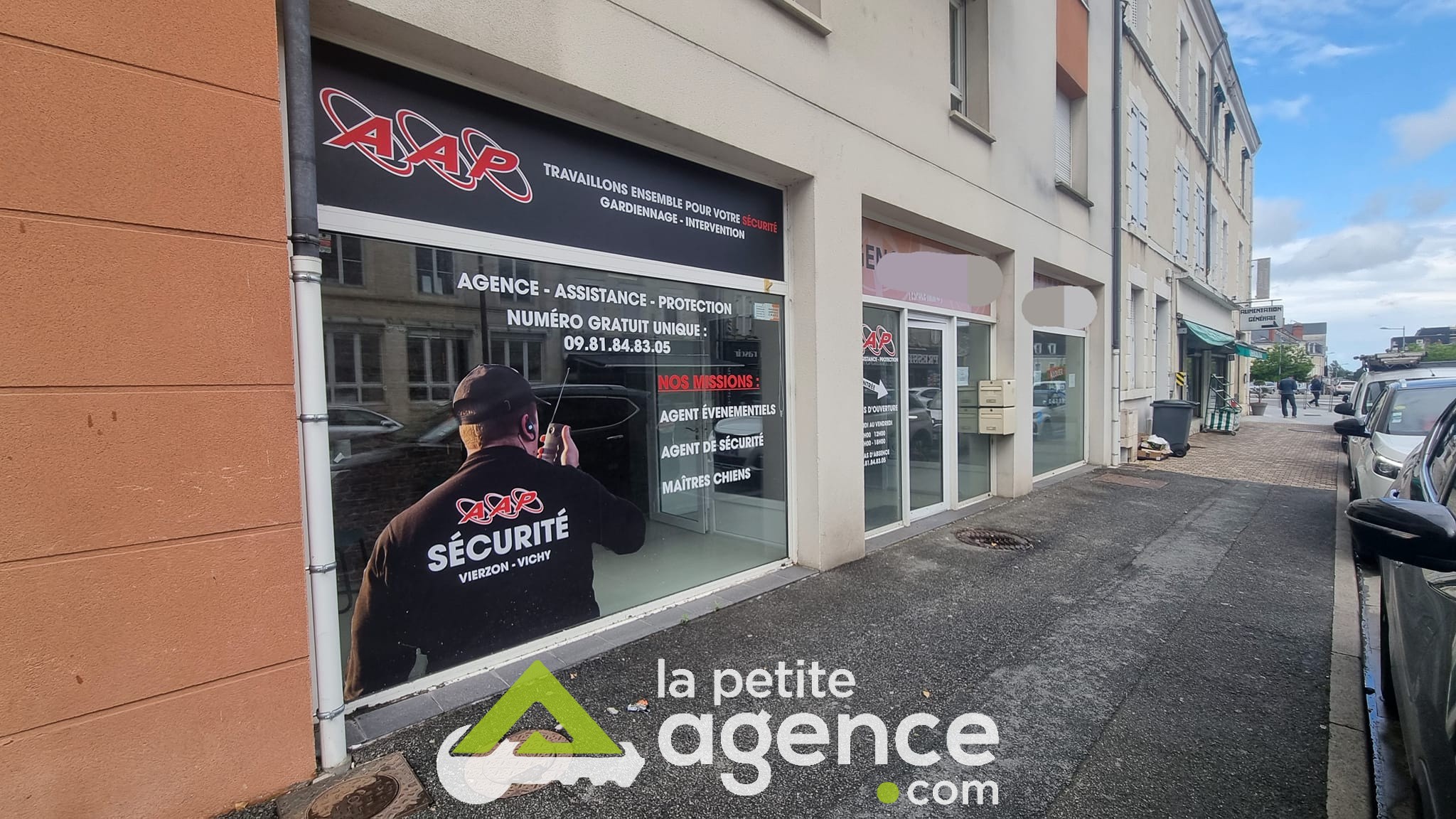 Local commercial à louer à Vierzon, 103 m² – photo 2 sur 7
