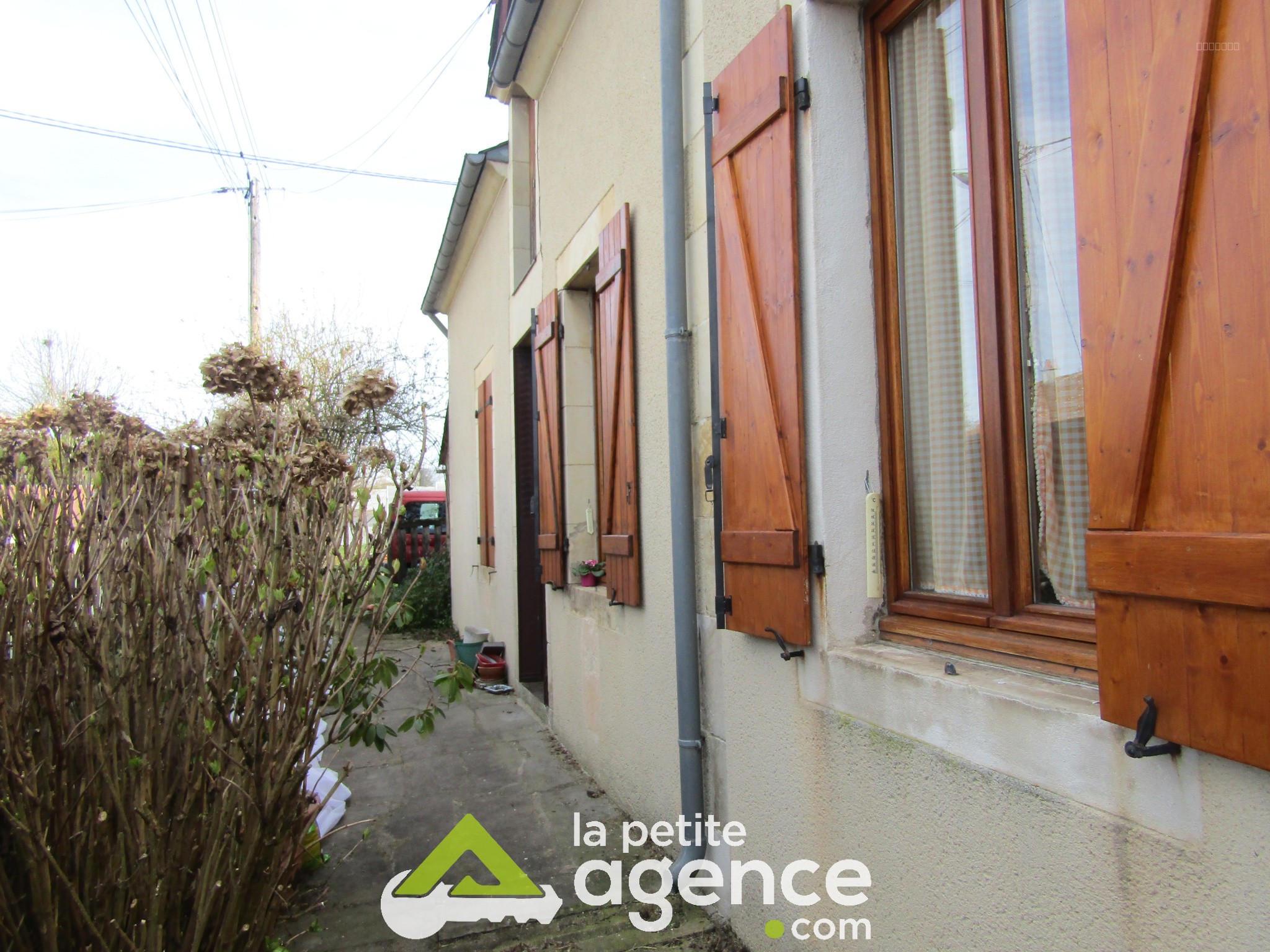 Bien immobilier à vendre à LA CHAPELLE HUGON, 18 m², 3 pièces – photo 1 sur 12