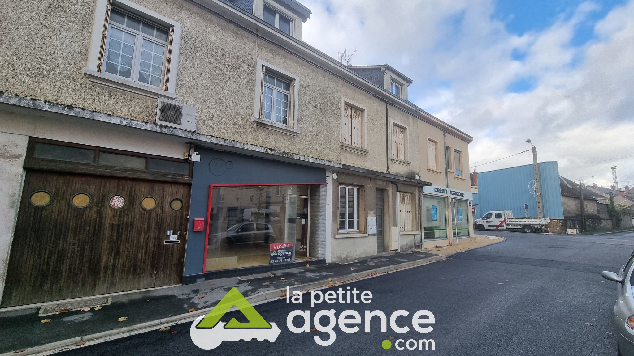 Local commercial à louer à Vierzon, 30 m² – photo 2 sur 4