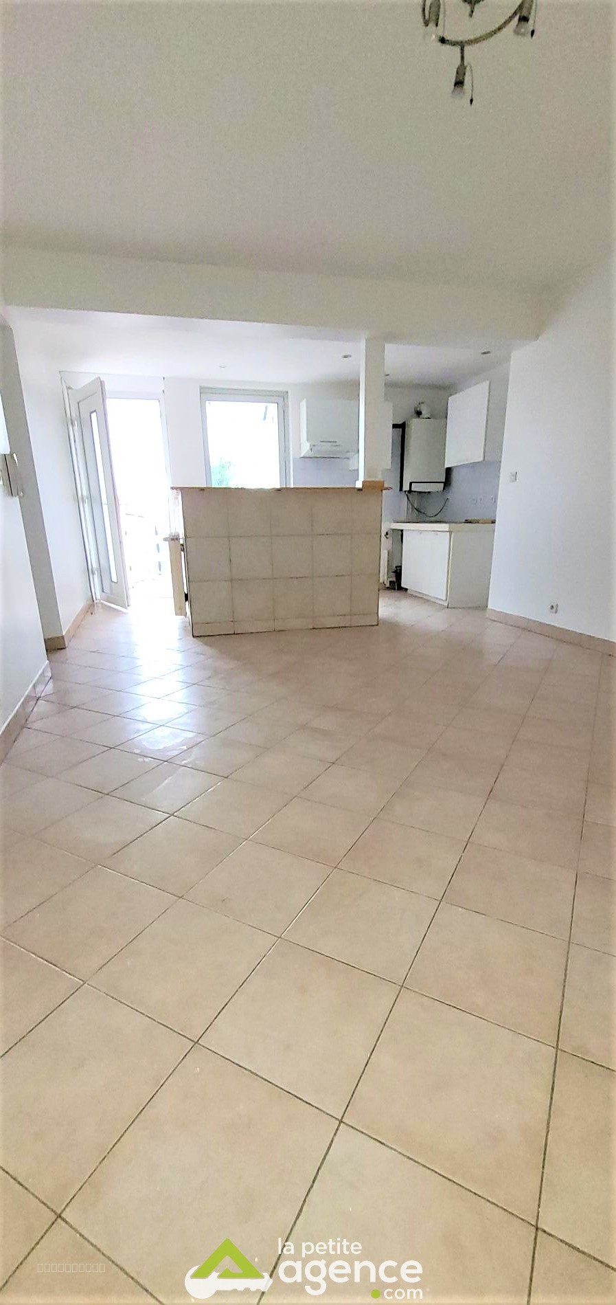 Appartement à louer à Montlucon, 52 m², 3 pièces – photo 2 sur 7