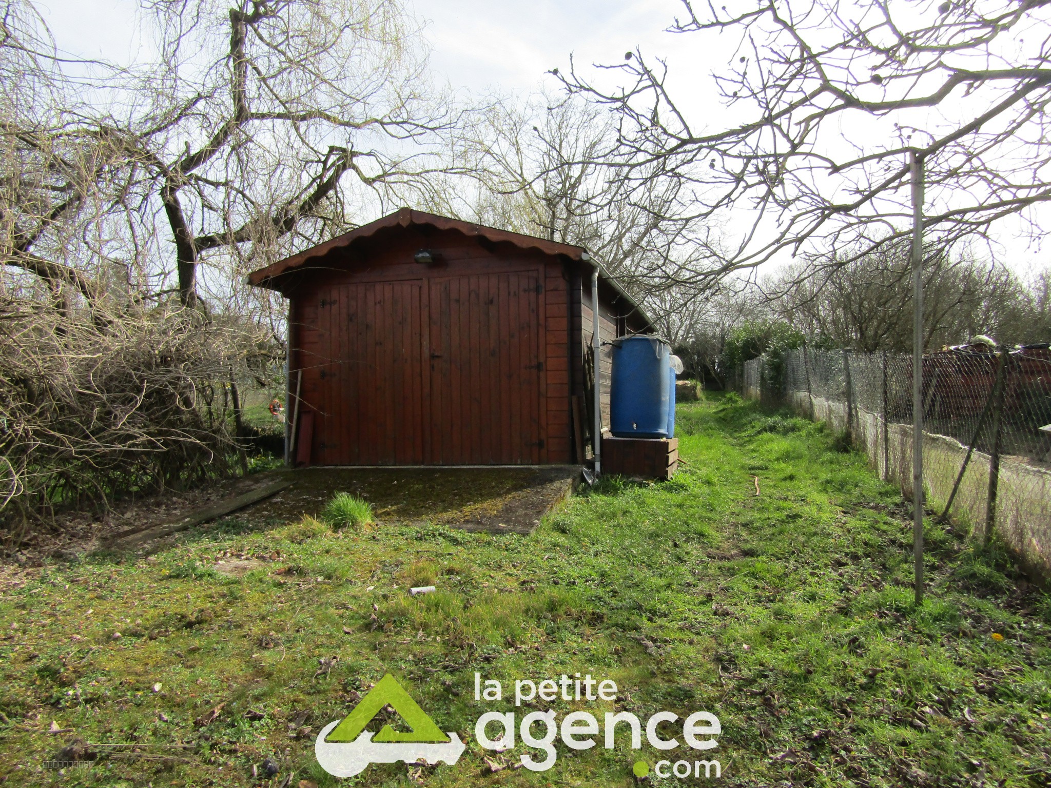 Bien immobilier à vendre à LA CHAPELLE HUGON, 18 m², 3 pièces – photo 2 sur 12