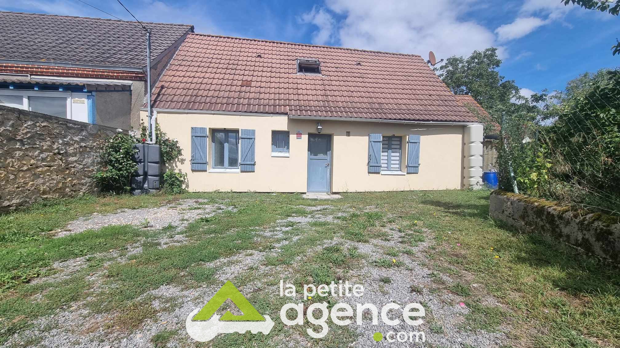 Maison à vendre à Vierzon, 70 m², 4 pièces – photo 1 sur 7
