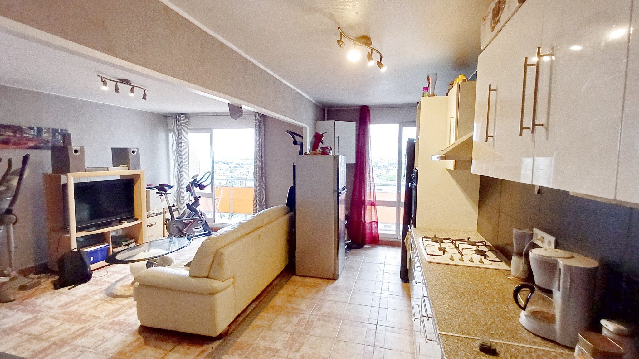 Appartement à vendre à Clermont ferrand, 67 m², 3 pièces – photo 2 sur 5